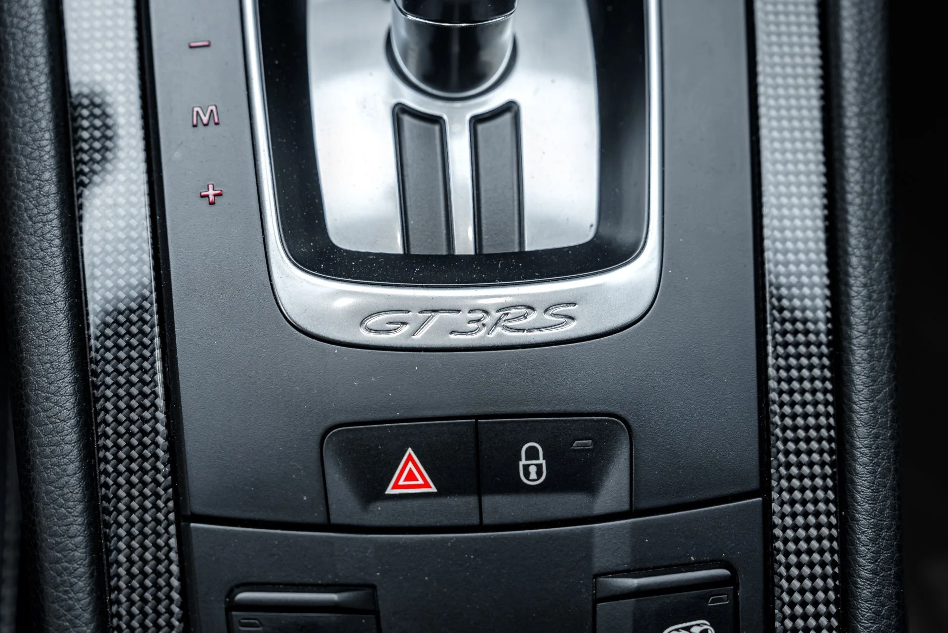 mph052_1492262937_Used_2019_Porsche_911_GT_3_RS_1787346325_e7a11c09d9