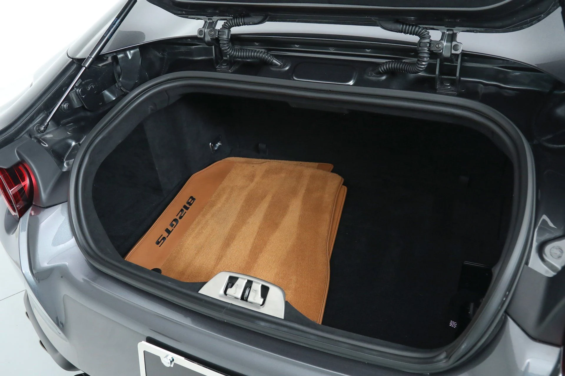 mph052_1498128813_03fdb58efa45b0e89e47fe5f7447c5bb_b7a13b8cae