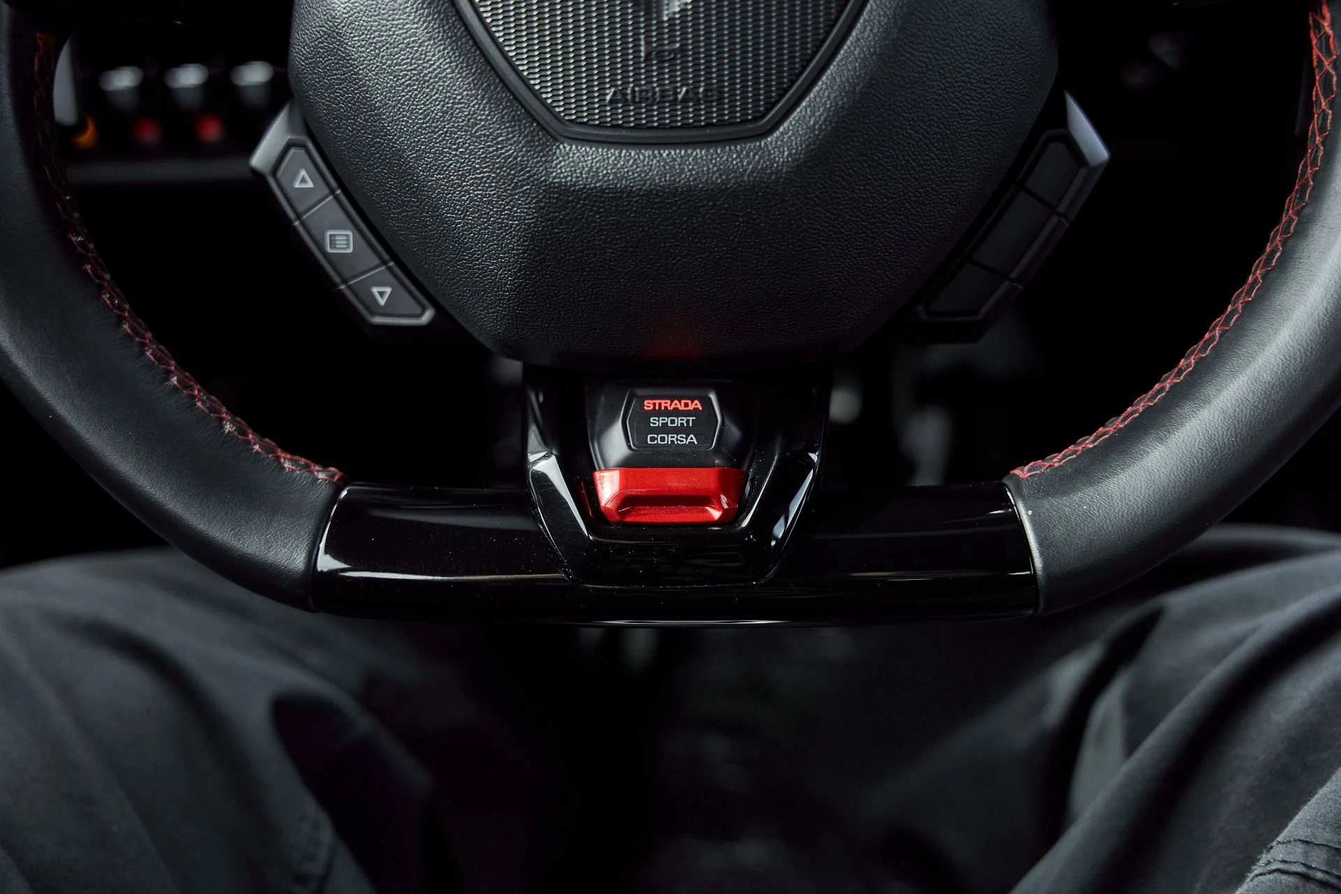 mph052_1522651579_Used_2020_Lamborghini_Huracan_EVO_1768438649_91cd2a7499