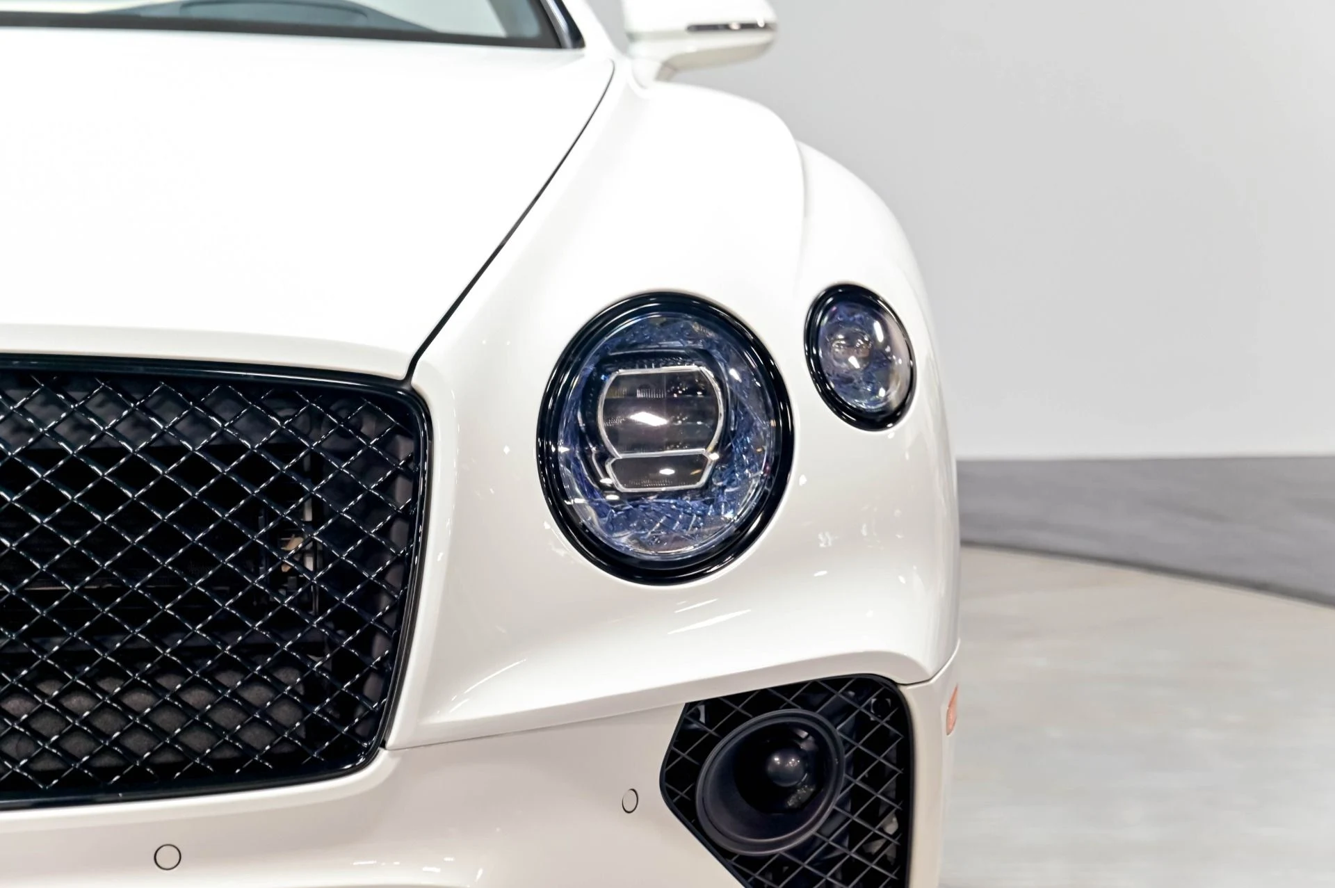mph052_1541612166_Used_2020_Bentley_Continental_GT_V8_1780589697_635a0a903c