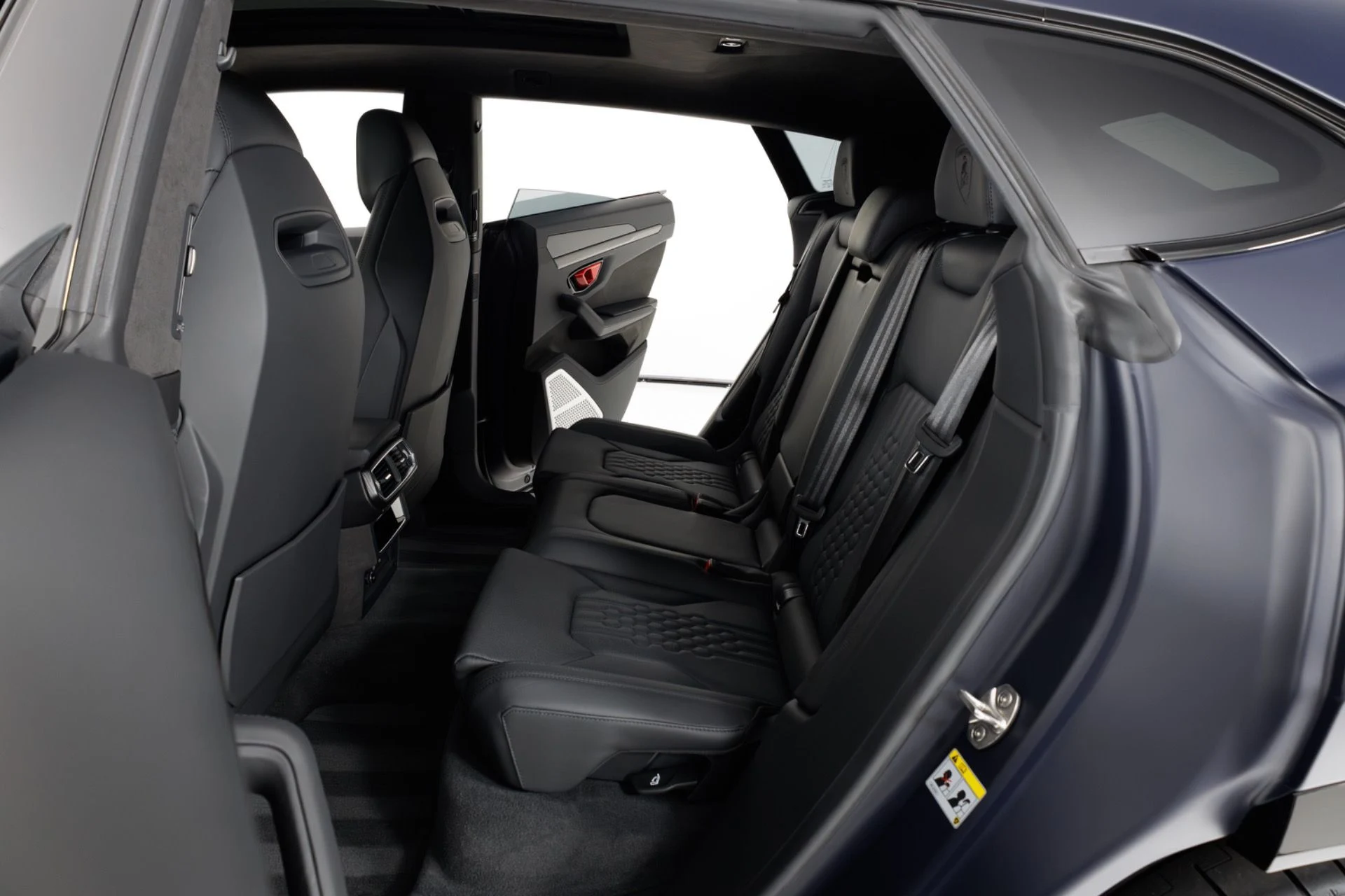 mph052_1541973426_Used_2025_Lamborghini_Urus_SE_1779304716_939720259a