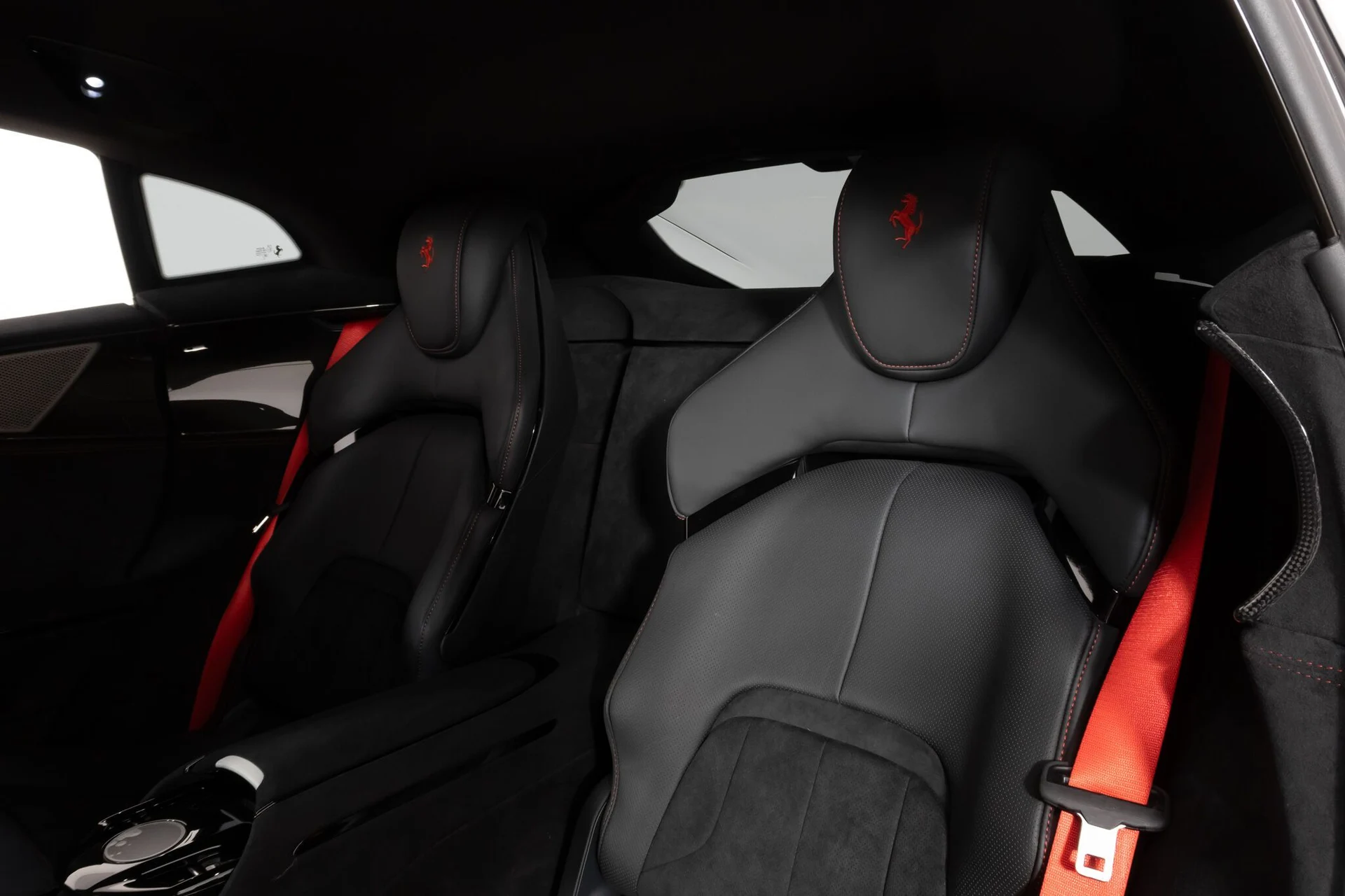 mph052_1543153902_dfd135204acffb30ee73a5e4346f0c0b_52035418b7