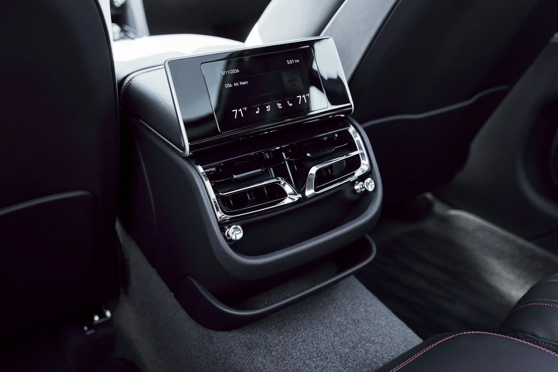 mph052_1571495246_Used_2023_Bentley_Flying_Spur_V8_1773280709_52c6b9ca41