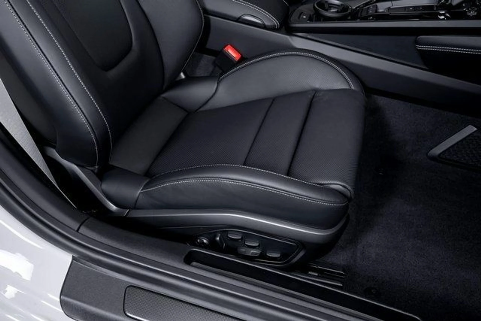 mph052_1576672673_5dac612afeb4a6aec886fa4bd1f23887x_facbd7f632