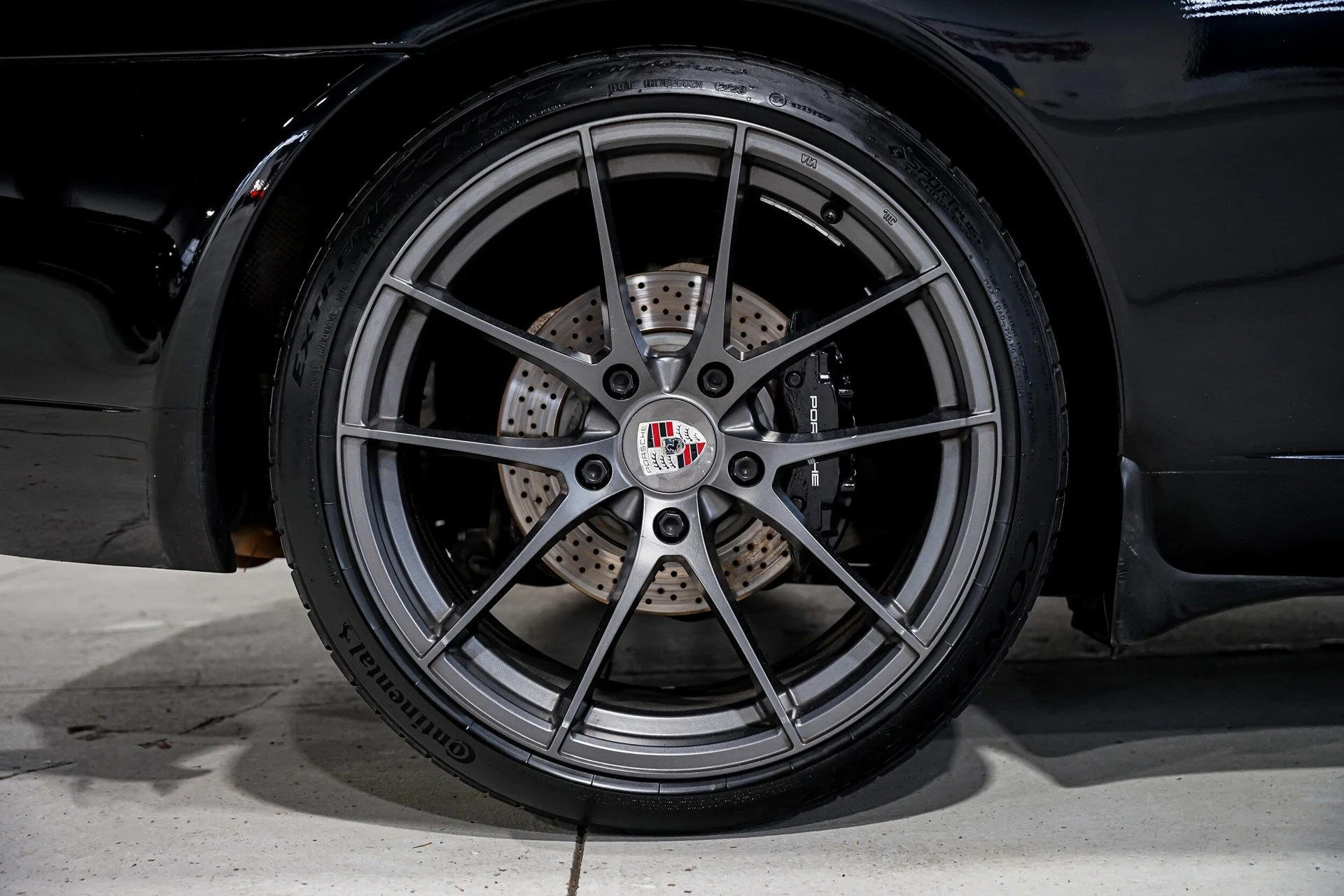 mph052_1577883545_cf4475160c92b1b363978b5c659bcb3bx_23084d1006