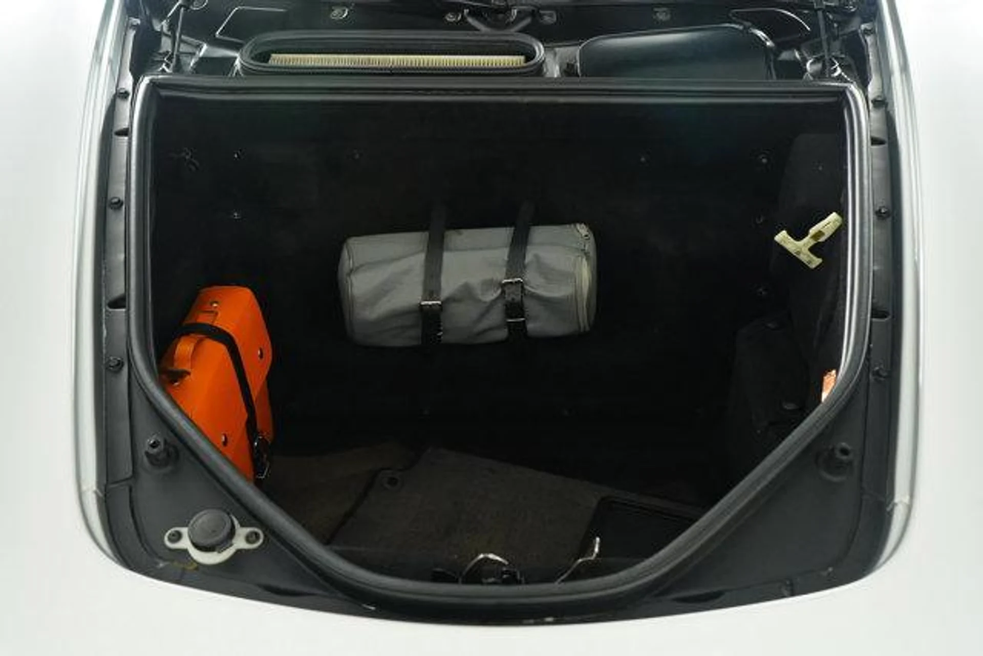 mph052_1583571846_Fz_LHA_64svk6_XEU_9_CD_3_K6j_N20uig_2c36927d1c