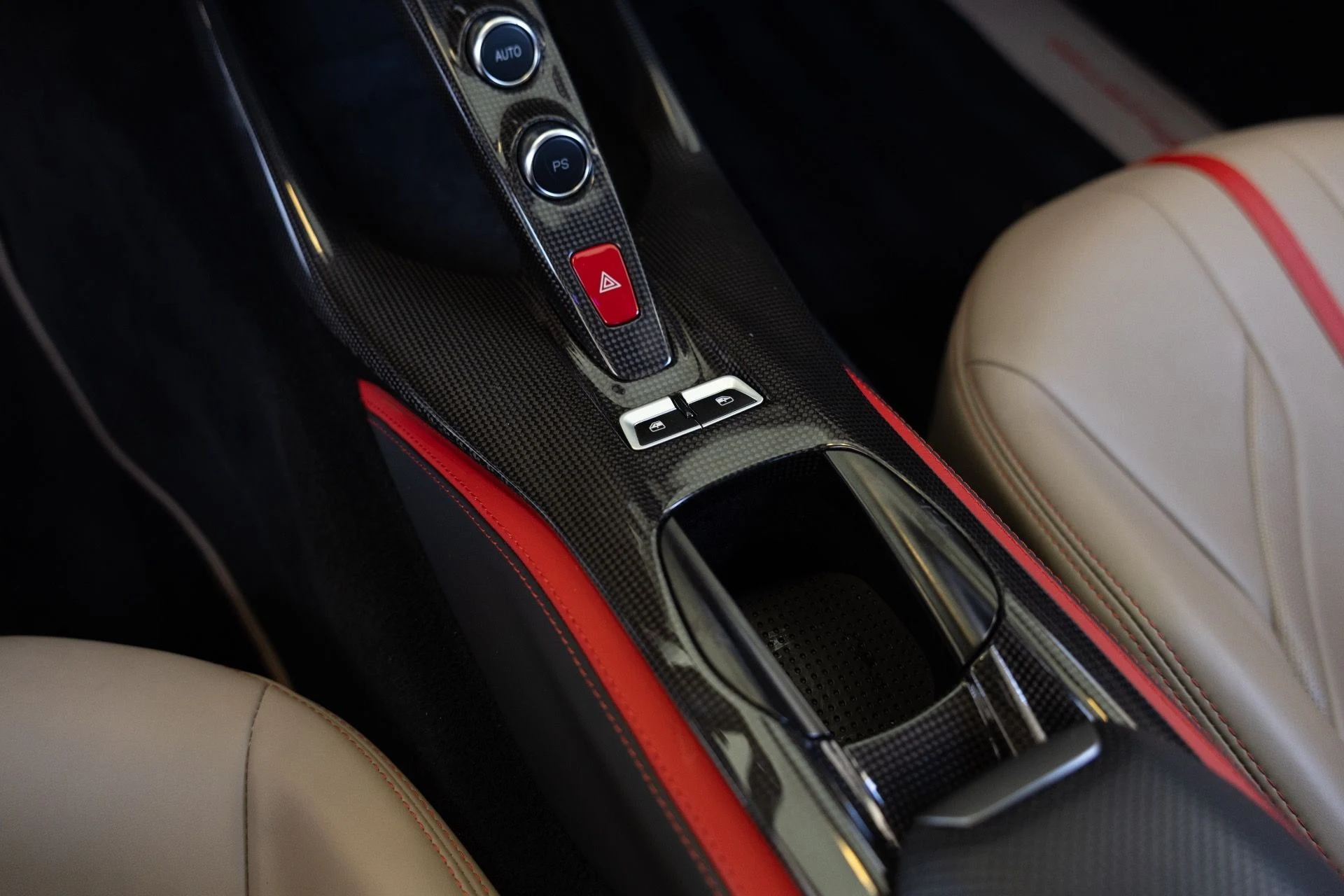 mph052_1601145952_Used_2020_Ferrari_812_Superfast_1779237013_705f8551d5