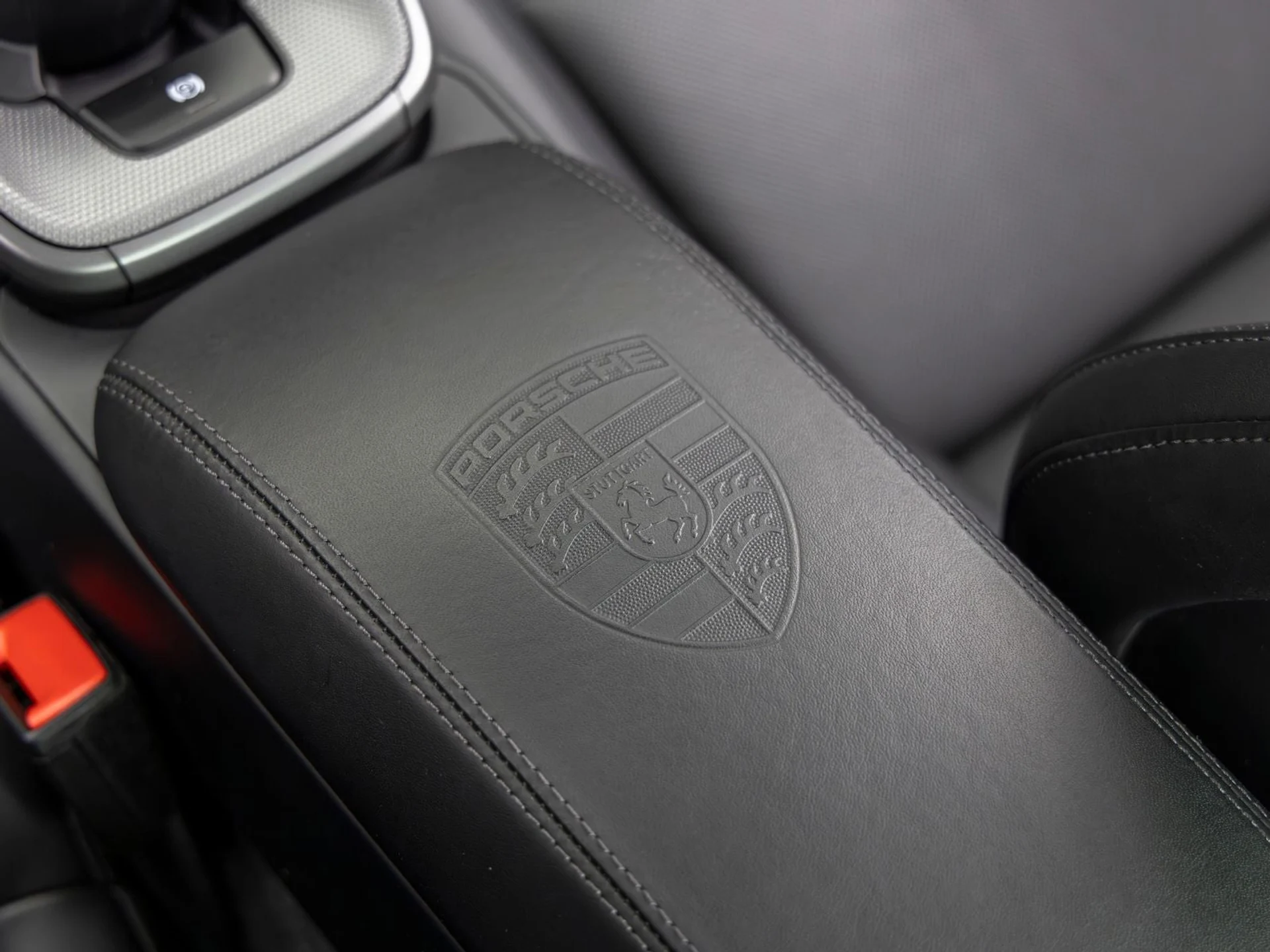 mph052_1602478336_53_a11ed9f46b