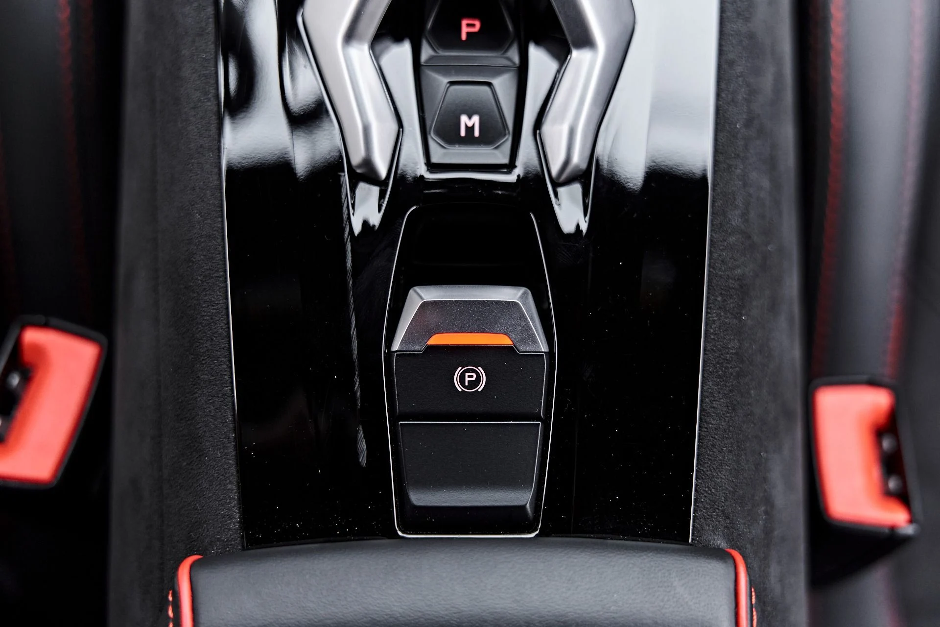 mph052_1604469944_Used_2024_Lamborghini_Huracan_Tecnica_Base_1790185315_c5c95af638
