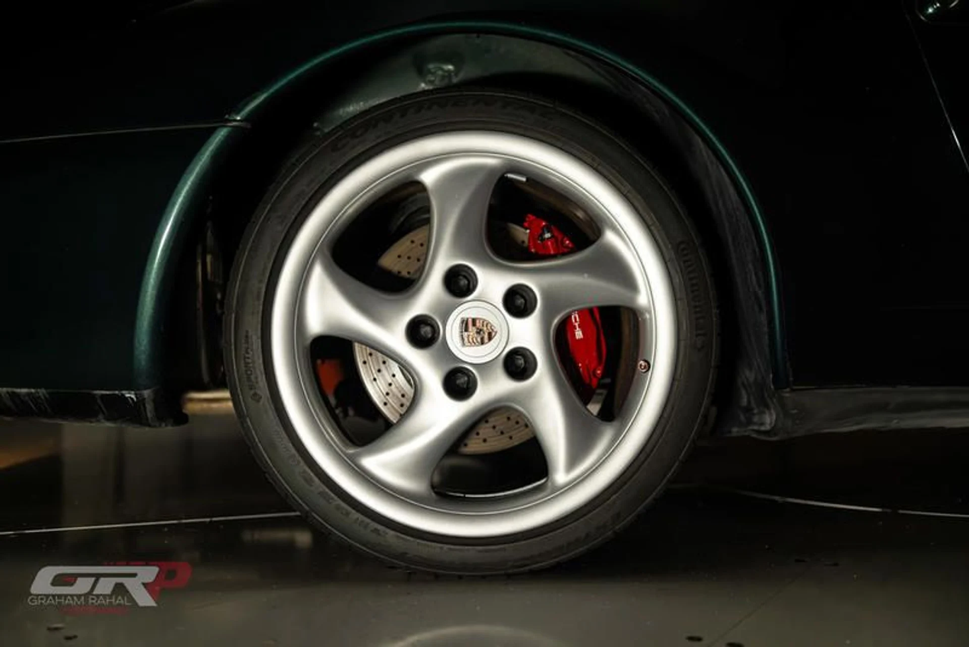 mph052_1611603348_1_B5_FEF_4_D_B713_4_C24_93_B4_7_E87151_E300_C_49391eedd7