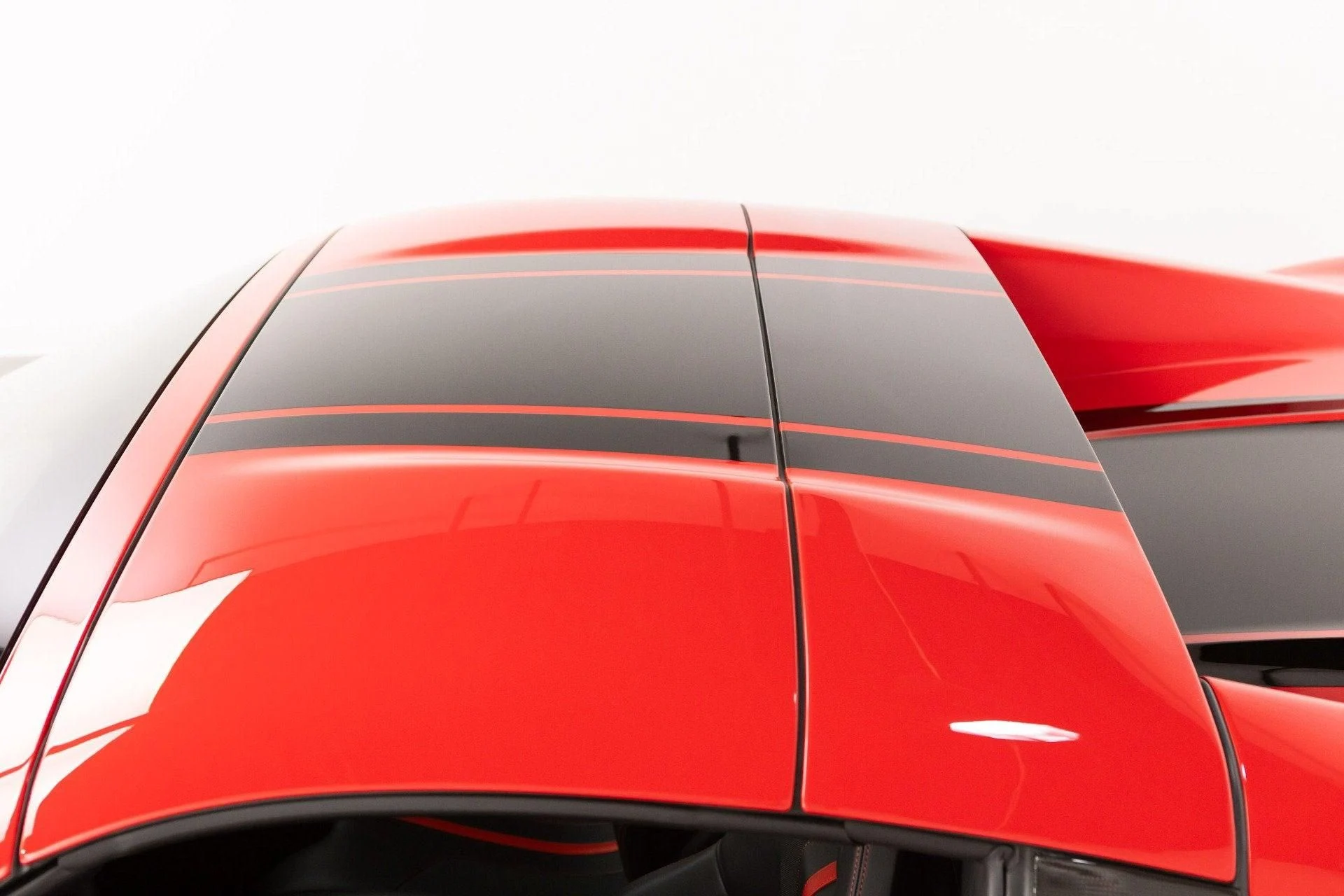 mph052_1661265498_Used_2020_Ferrari_488_Pista_Spider_1782826897_2fe96cbb0a