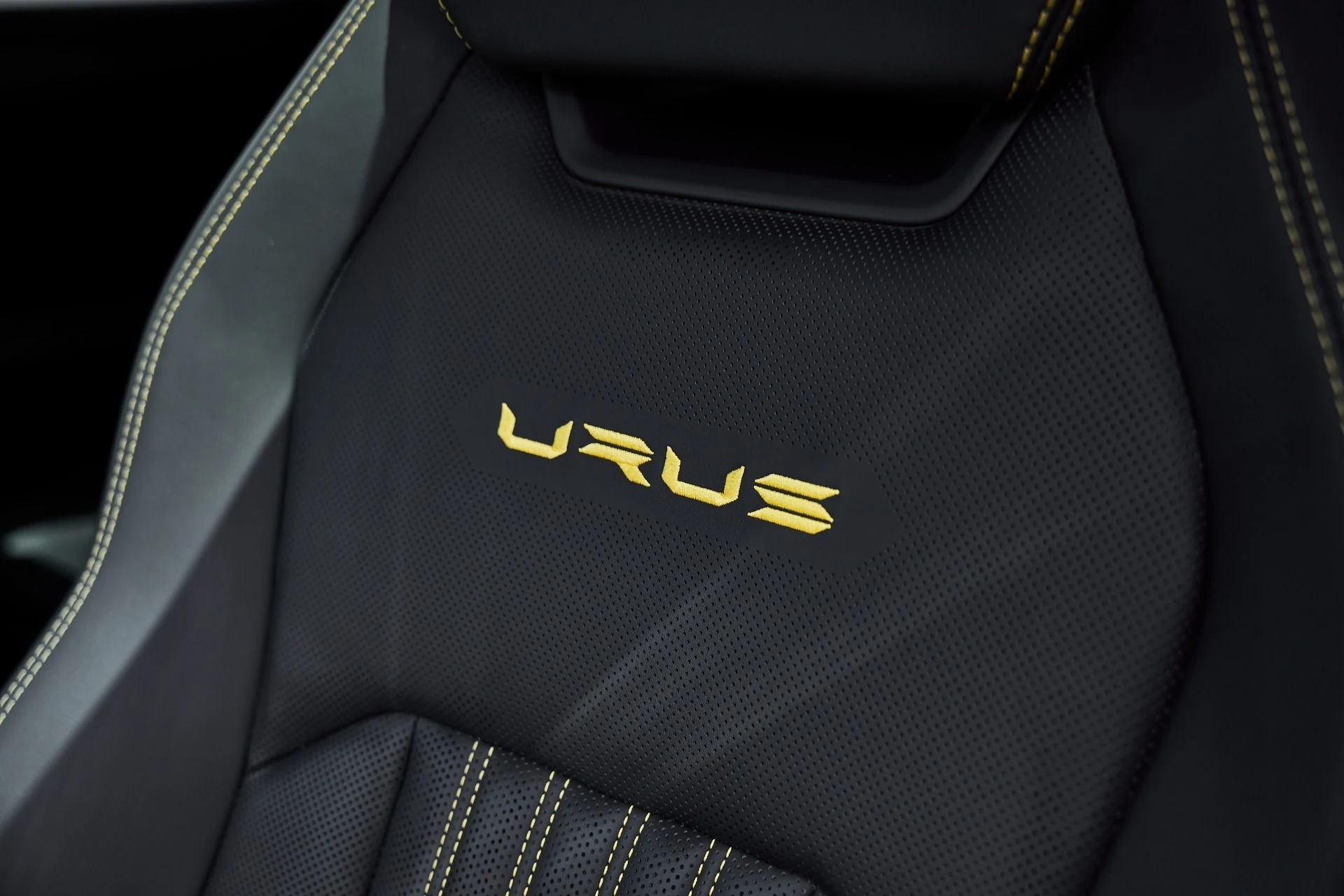 mph052_1690519131_Used_2024_Lamborghini_Urus_Performante_1781228487_b0e7fbad49