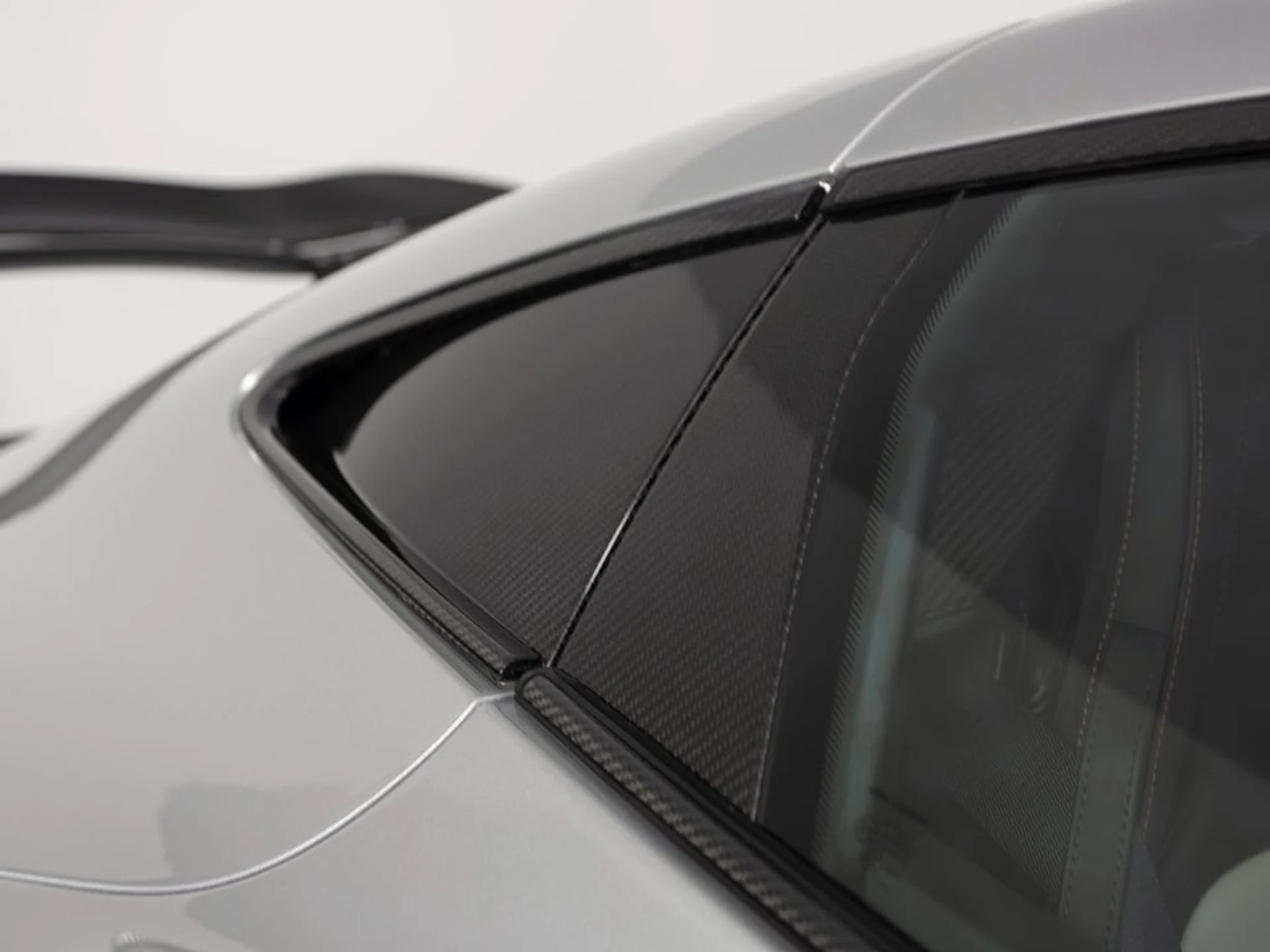 mph052_1749285436_3ffd1e96886040d40733097acee10fffx_325b30a742