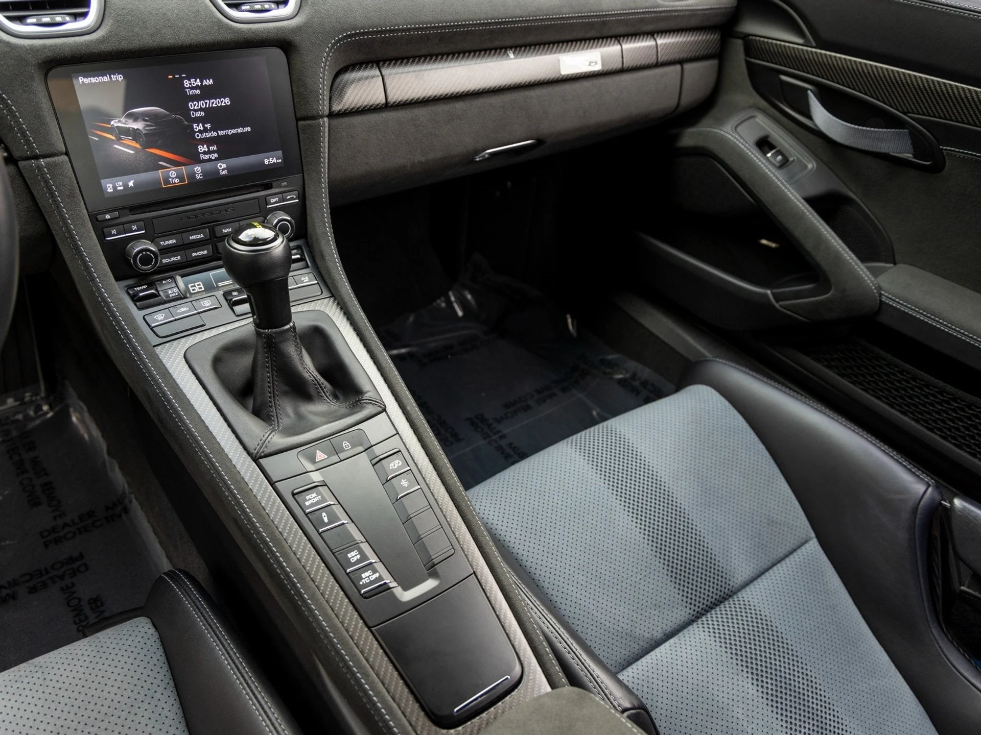 mph052_178727764_53_d308aca2c4