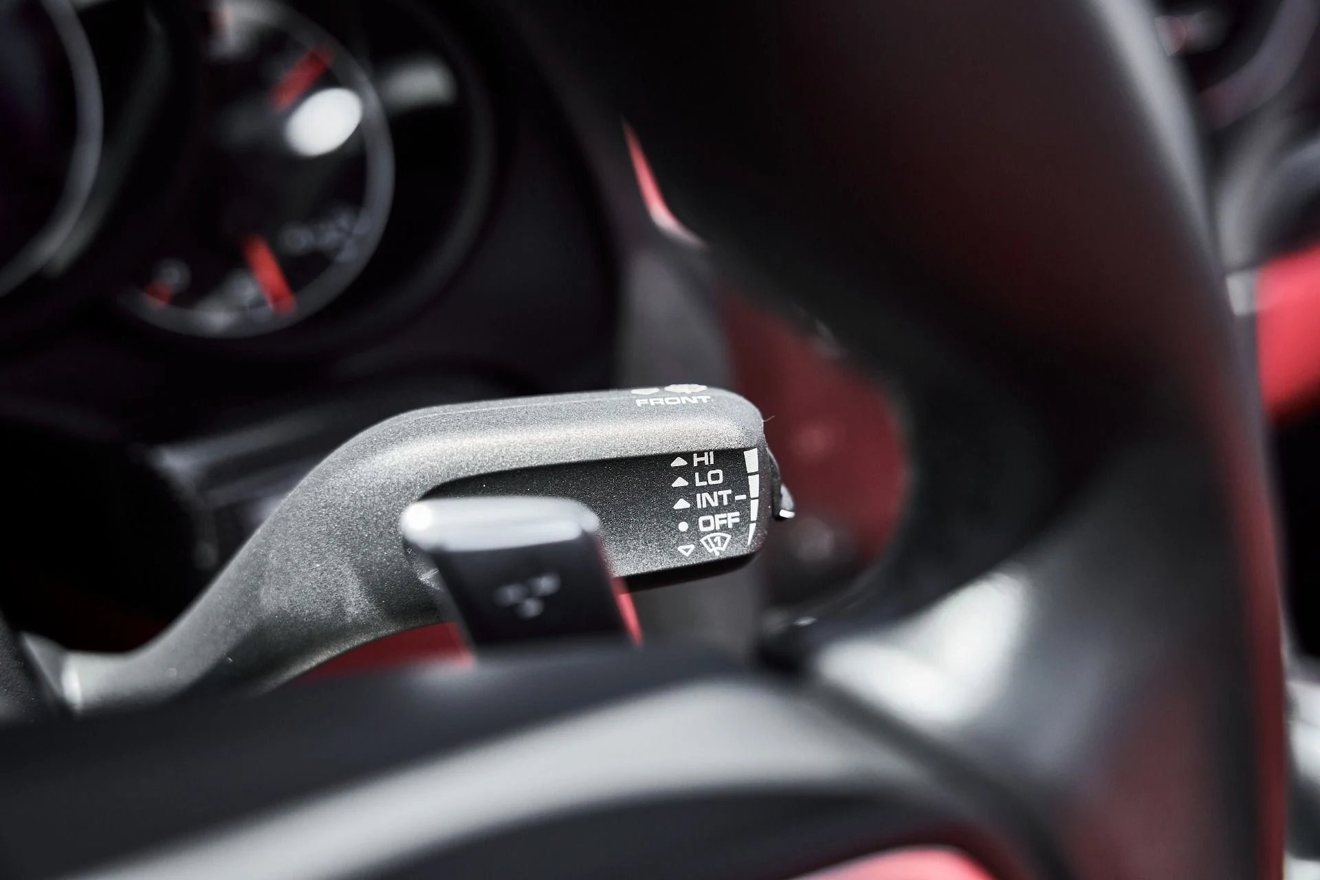 mph052_1804743540_Used_2019_Porsche_911_Turbo_S_1781225461_f21bb155e2