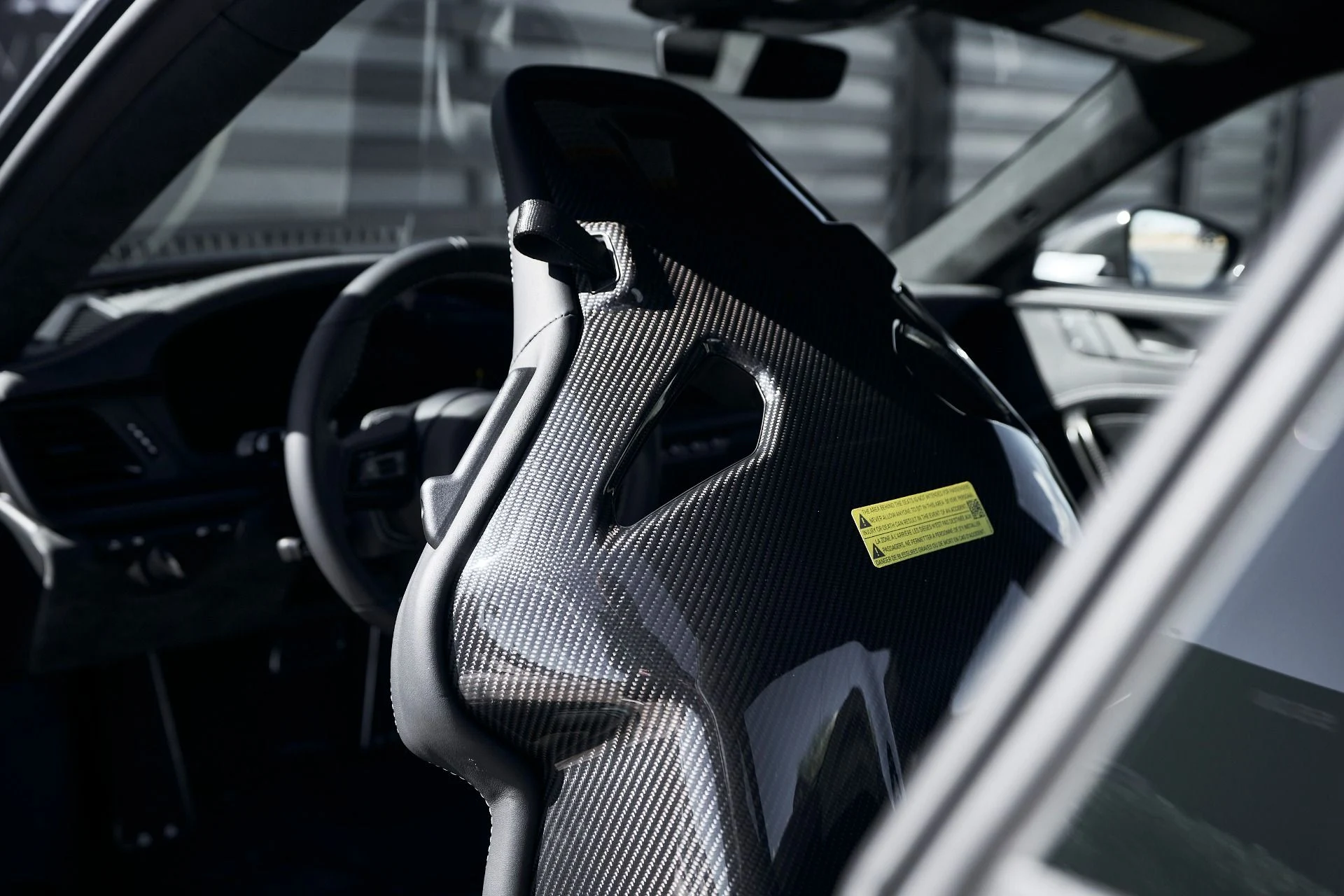 mph052_1816721113_Used_2025_Porsche_911_GT_3_1760570051_b4aafd2596