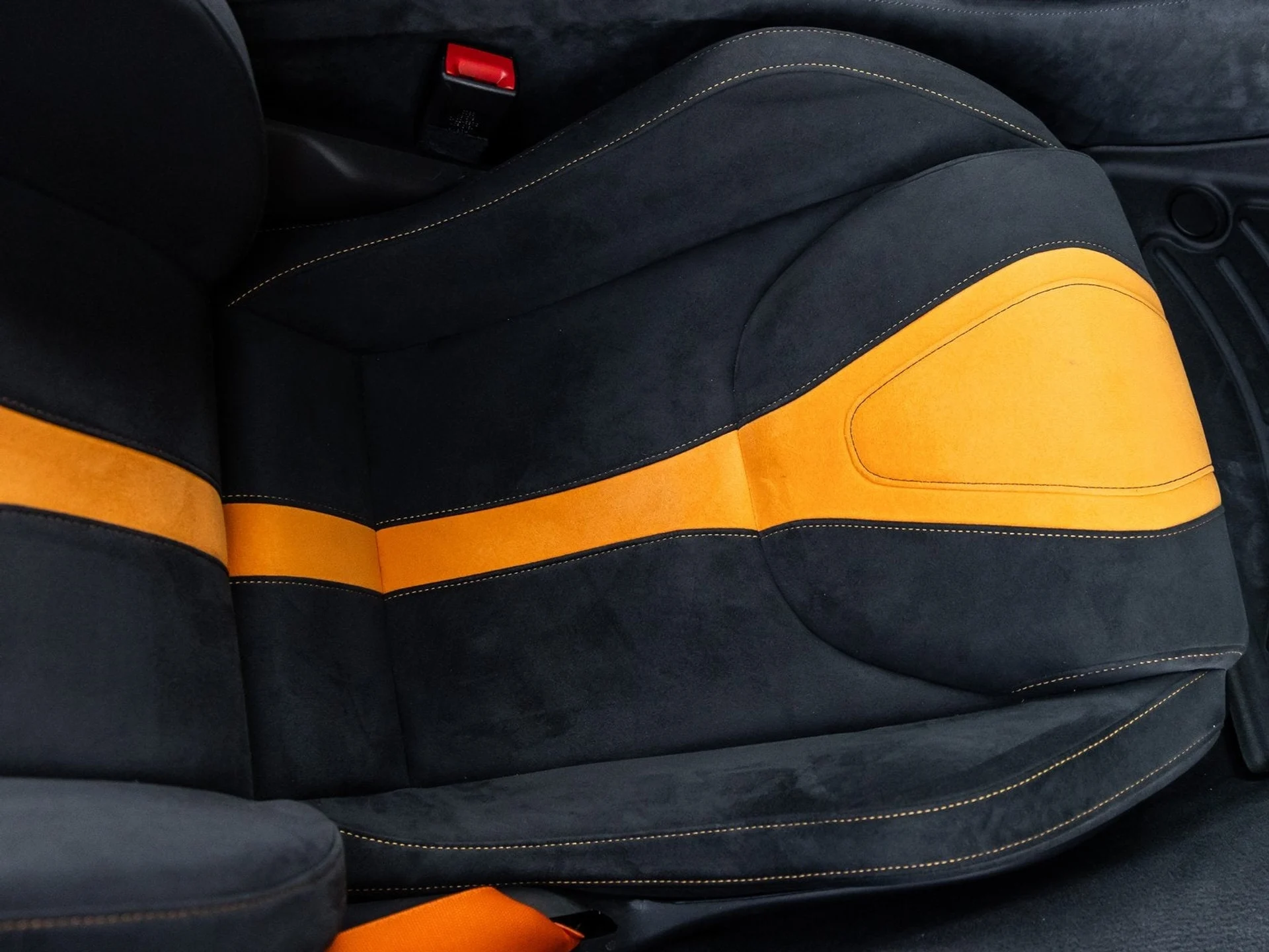 mph052_1821631672_53_f5e44dc650