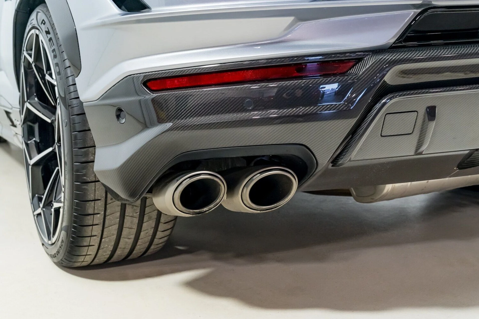 mph052_1855729134_a0e4f864007d437d986484c45d942772_4ba7400a74