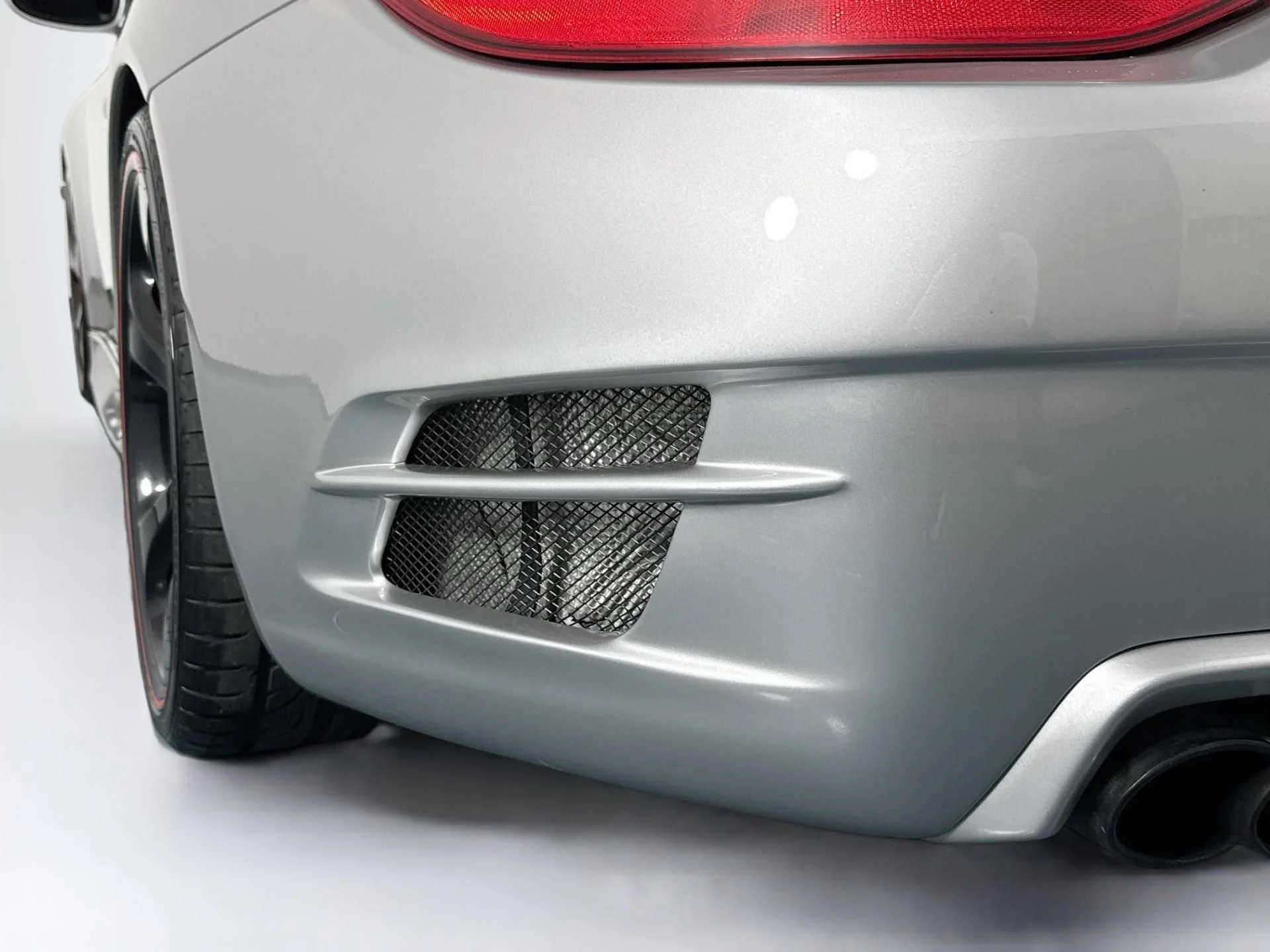 mph052_1870559686_Used_2006_Porsche_911_Carrera_S_1789504187_ff619e0dd1