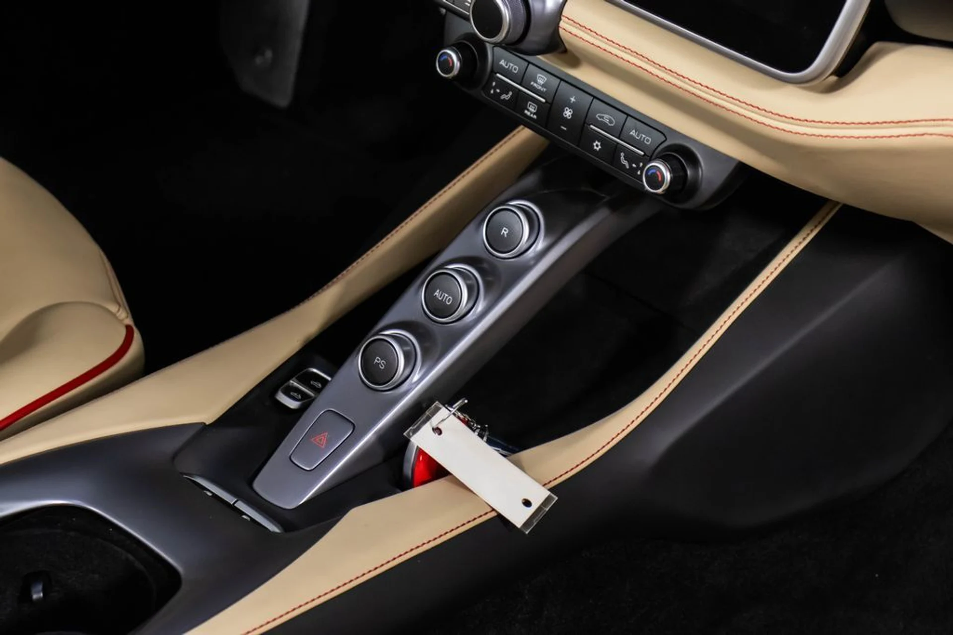 mph052_1871505720_dca8608936350b1bf04b9ef4cd092b4fx_8fb4caad8d