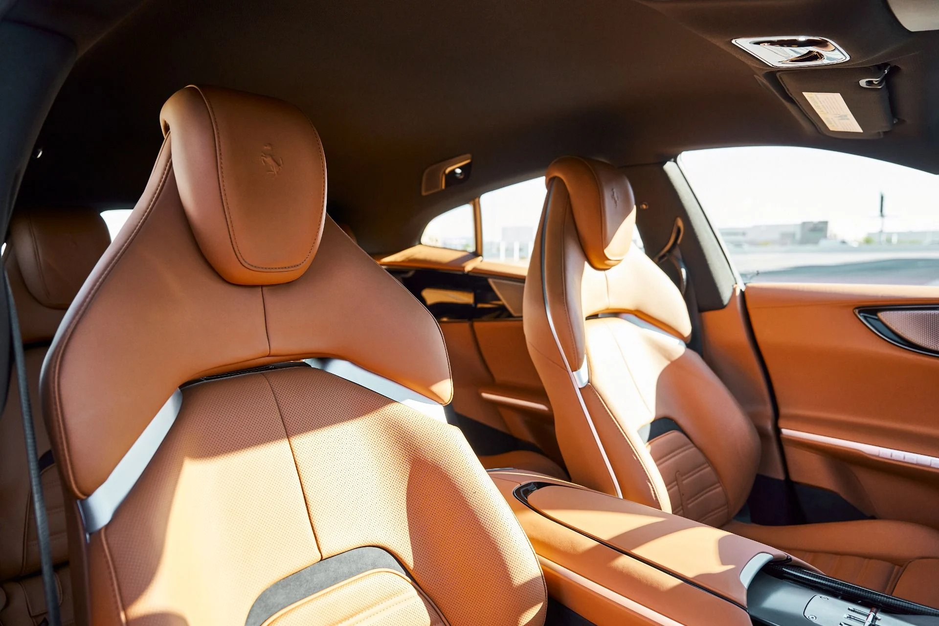 mph052_1897766951_Used_2026_Ferrari_Purosangue_1771462144_eae9af2188