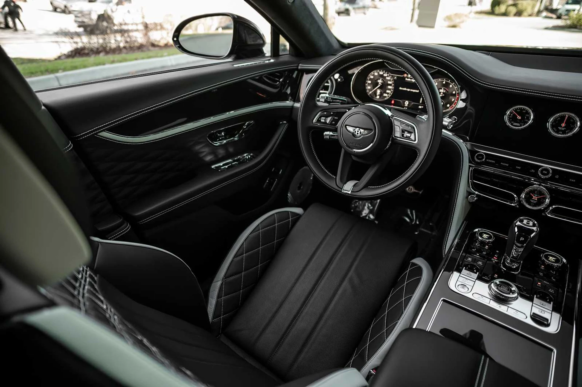 mph052_1901213951_3fd8bfdcf0bb0c32a4f88140dc571ba5x_924e73da32