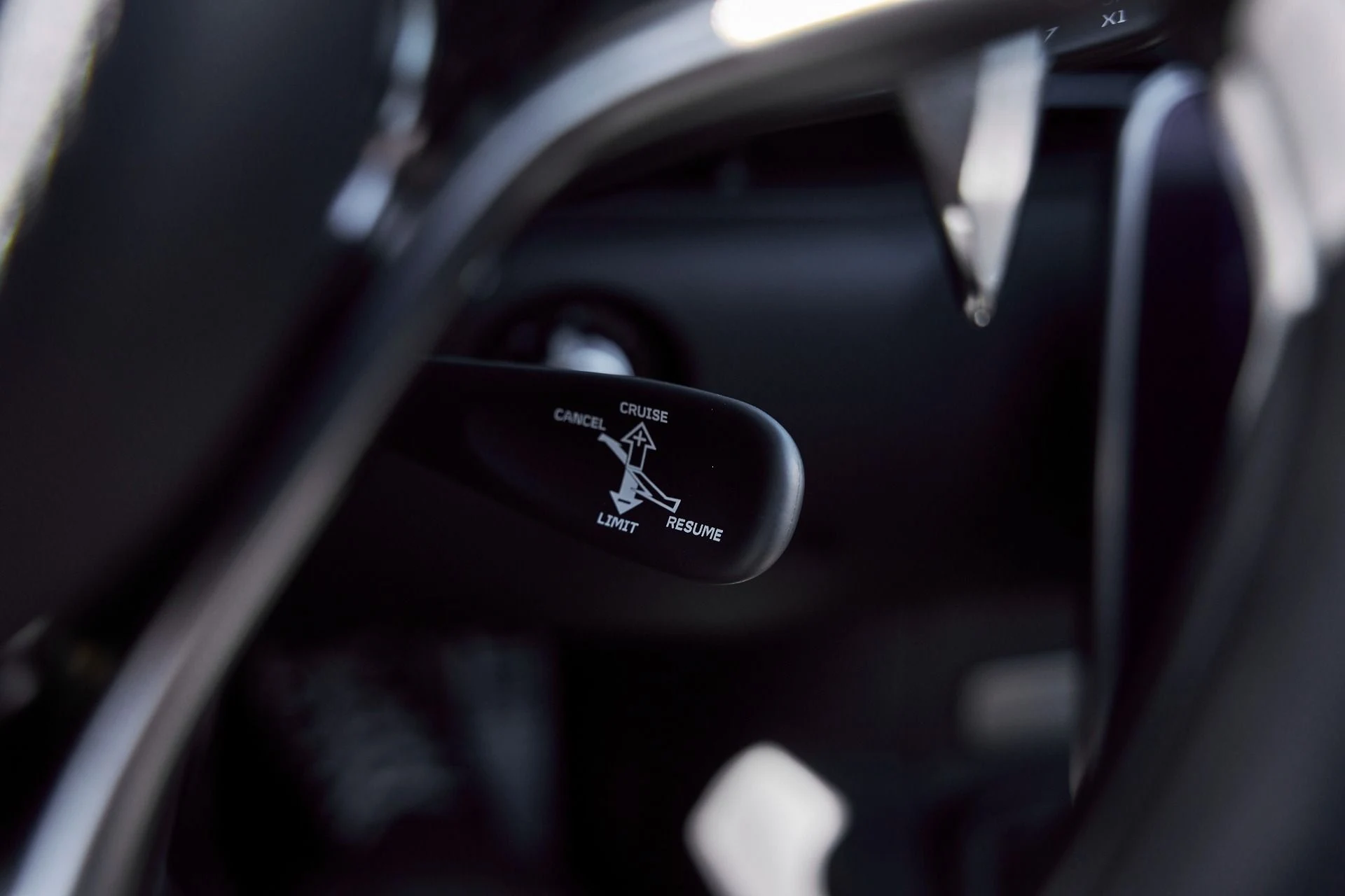 mph052_1908901632_Used_2025_Mc_Laren_Artura_Tech_Lux_1769825940_4e12b97344