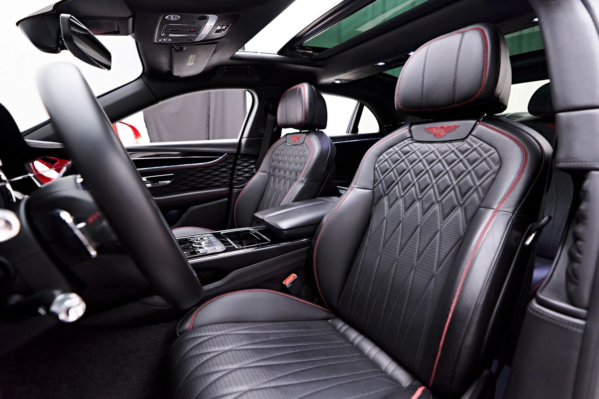 mph052_1930524059_Used_2021_Bentley_Flying_Spur_W12_1754099984_63b8986b4a