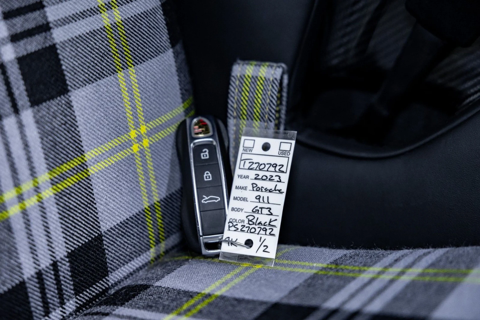 mph052_1969680541_jg_2ba331a206