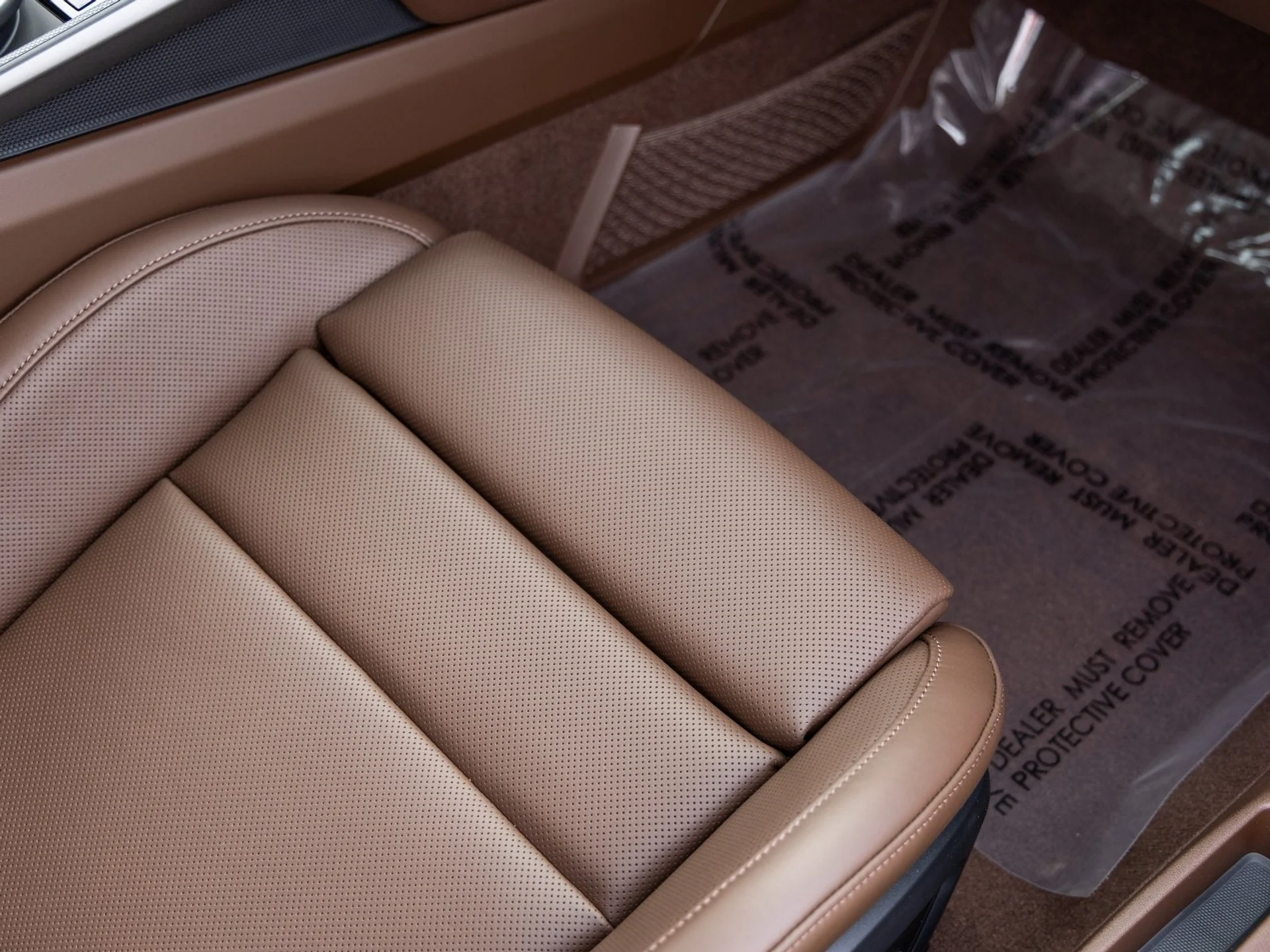 mph052_1979405831_53_61b2942b28