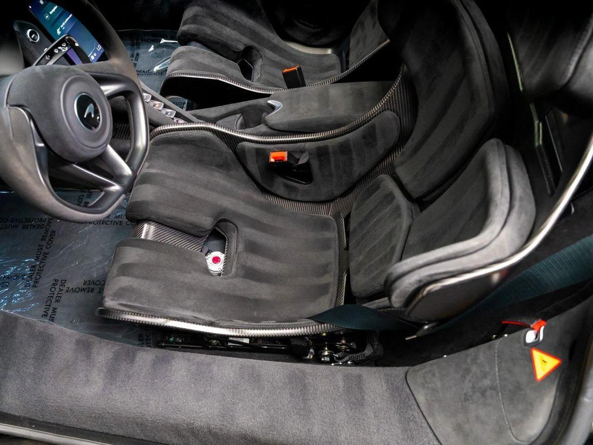 mph052_1986759348_t62r5_ZRW_6z_Aun_AE_1hdzd_Q_Tjq_Bx_Y_b2f77c9aa5