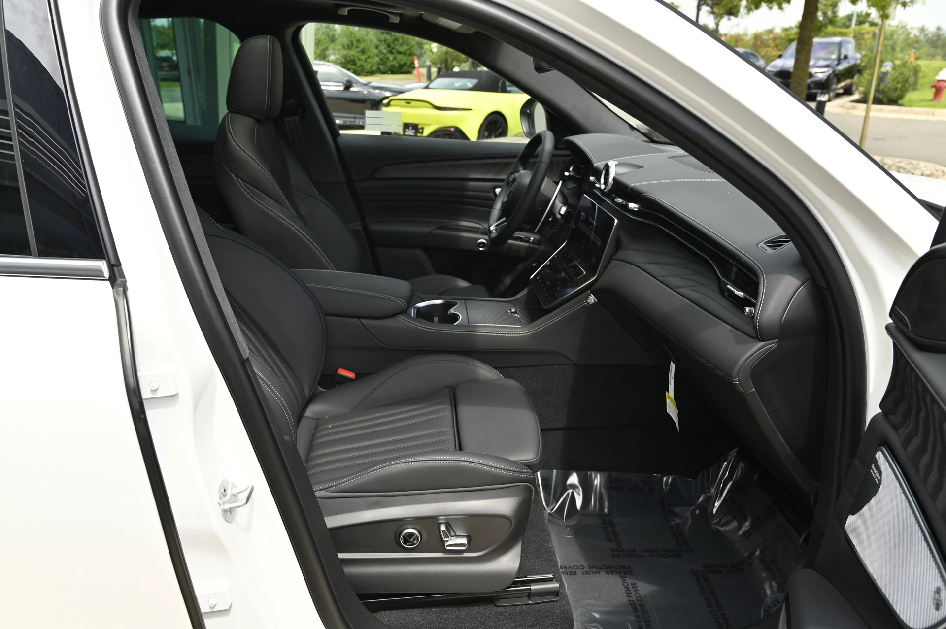 mph052_19946625_83932f8042dd4a58b746d18eda584ac1_73e48f6fb8