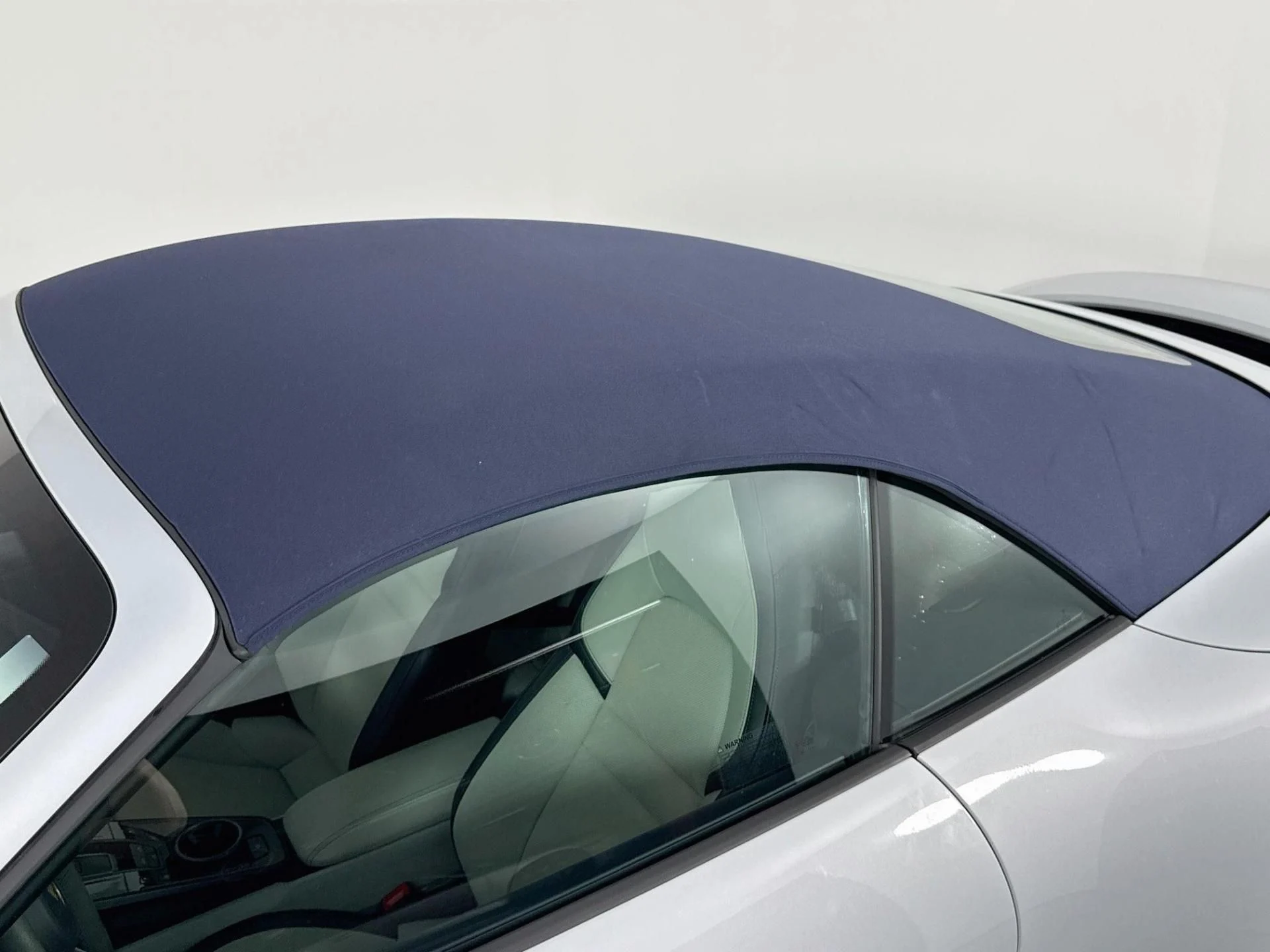 mph052_2020514901_Used_2025_Porsche_911_Carrera_1792182411_4f1175a655