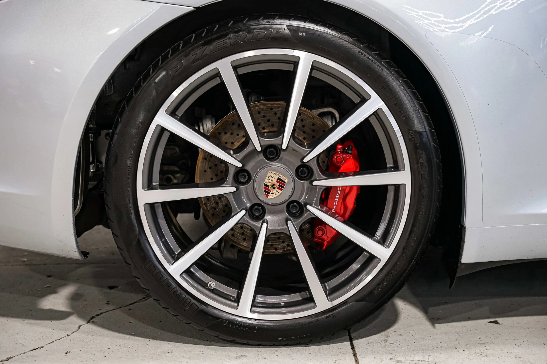 mph052_2032264678_04a94578a215747916f3dfcc70b2c187x_a14a1a152d