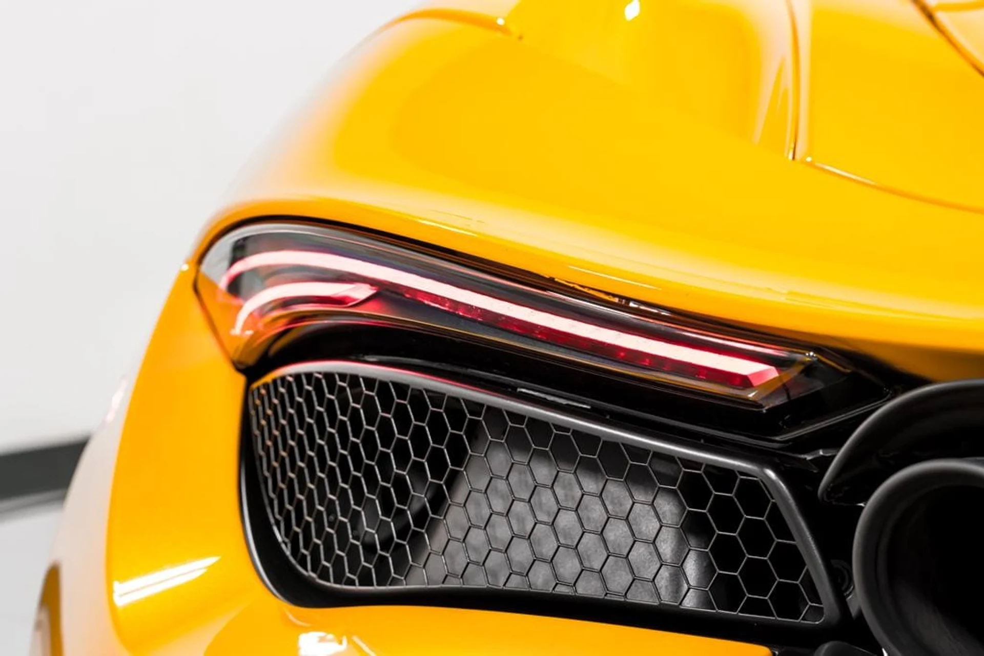 mph052_2036353835_8b5c1eb0970c0842bd2562b6d0e72508x_2fac6a760b