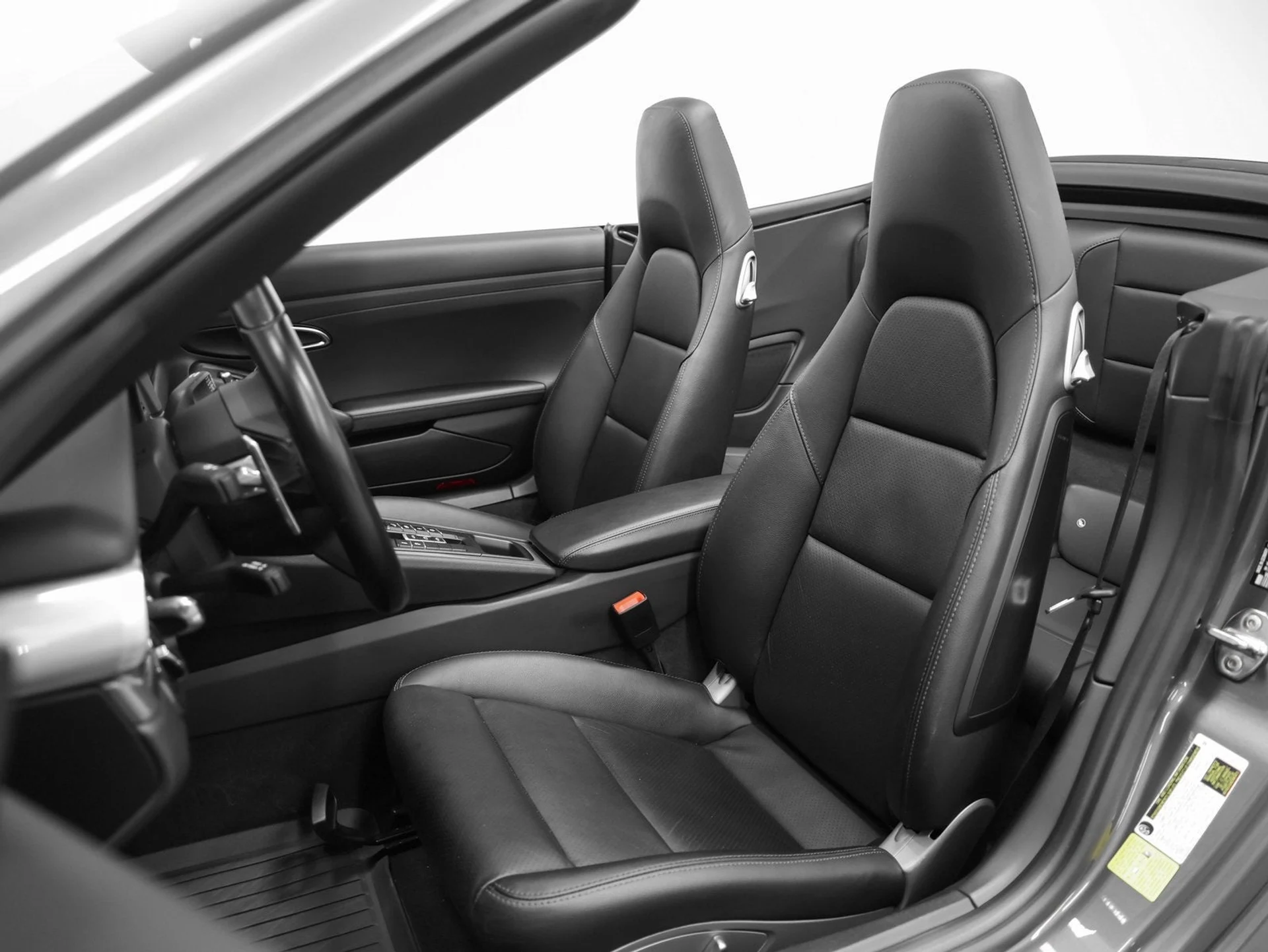 mph052_2046729191_53_17d65e17a9