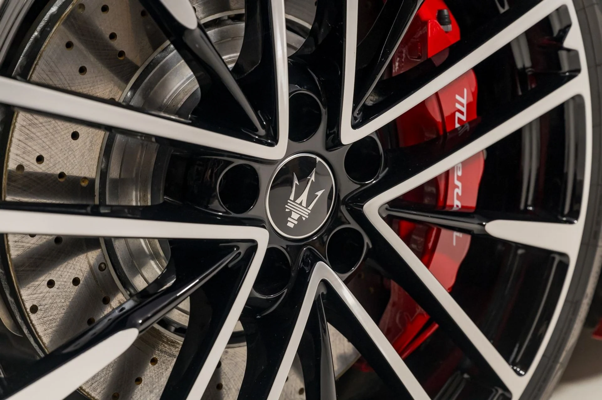 mph052_2064439468_feb98c2976cd42eb9c4b9acc843e24cd_0f2a82fbf3