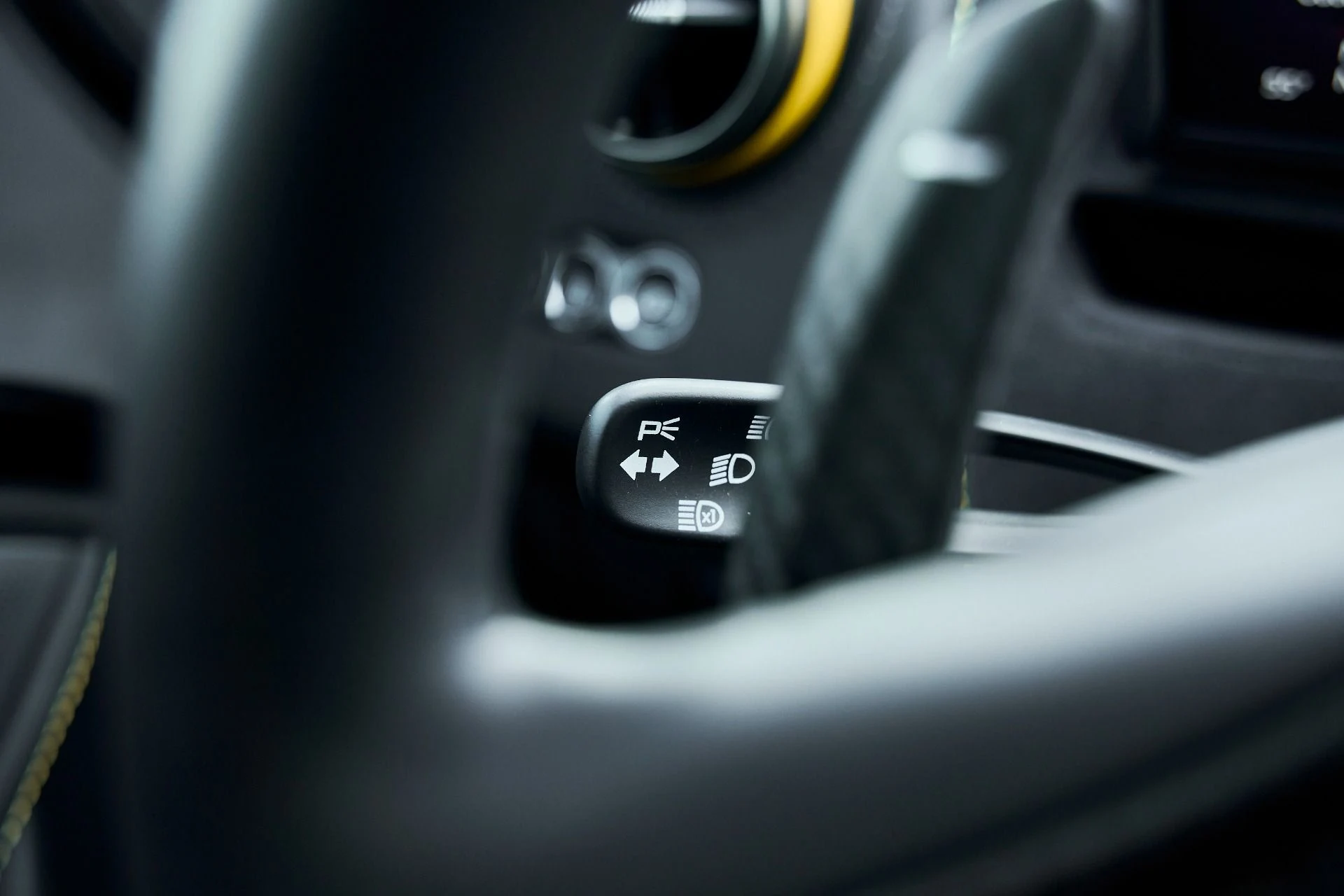 mph052_2067496885_Used_2021_Mc_Laren_720_S_1767401883_24193d7192