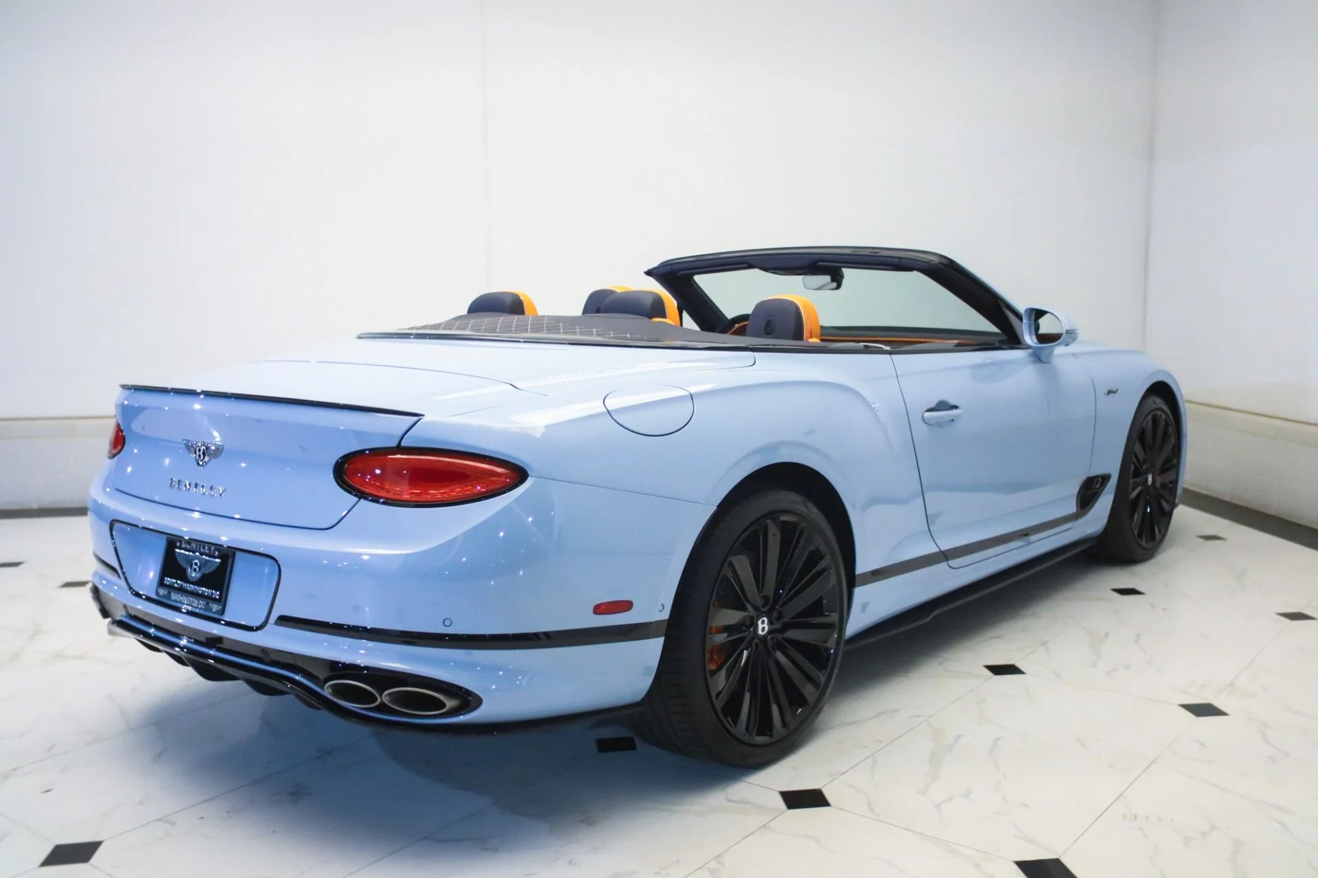 mph052_2076156195_Used_2024_Bentley_Continental_GTC_Speed_1744370139_26c73d23cc