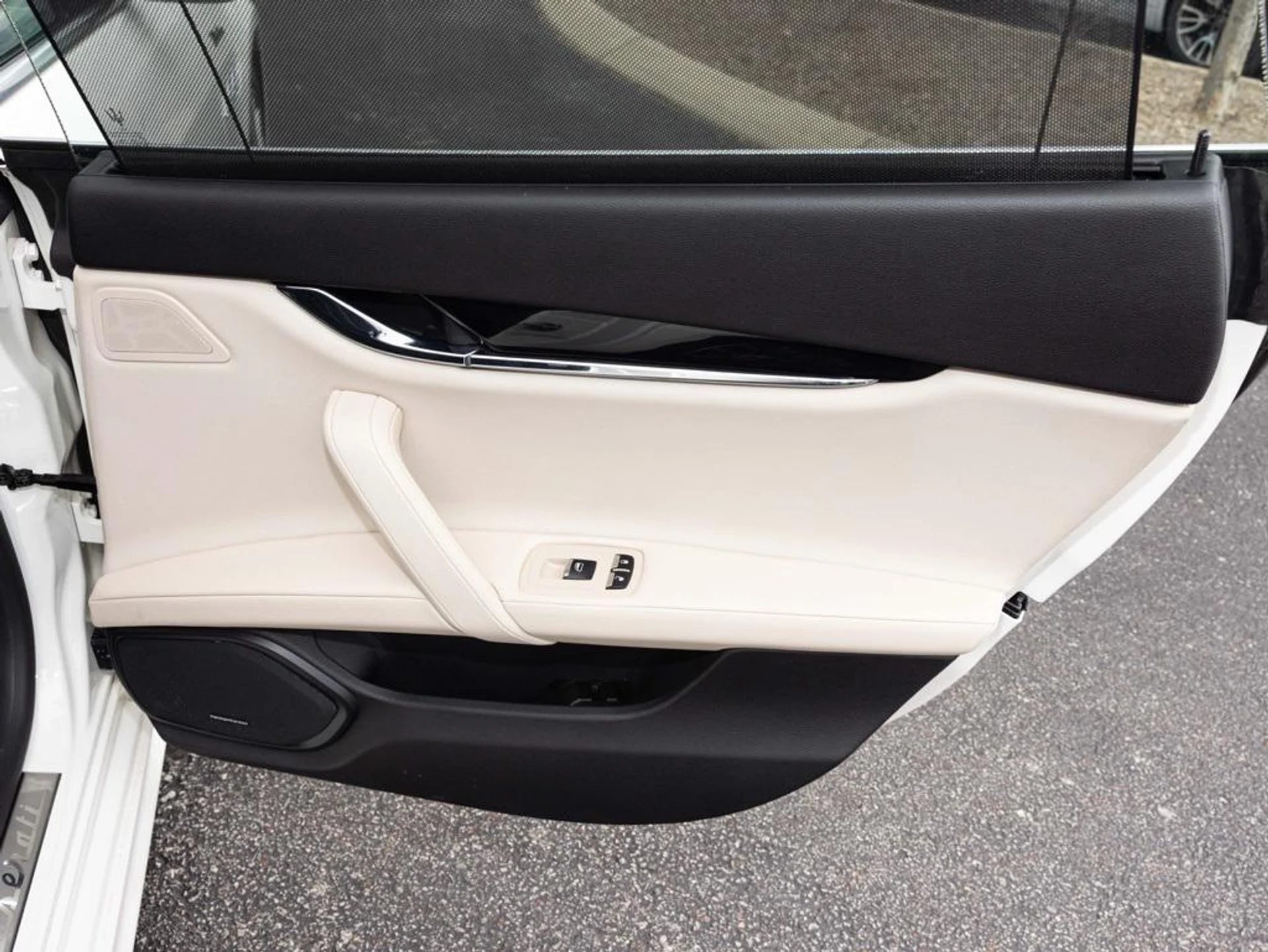 mph052_2078439012_472374605_6925efdc42064a968b9b85dc_d58a36535c