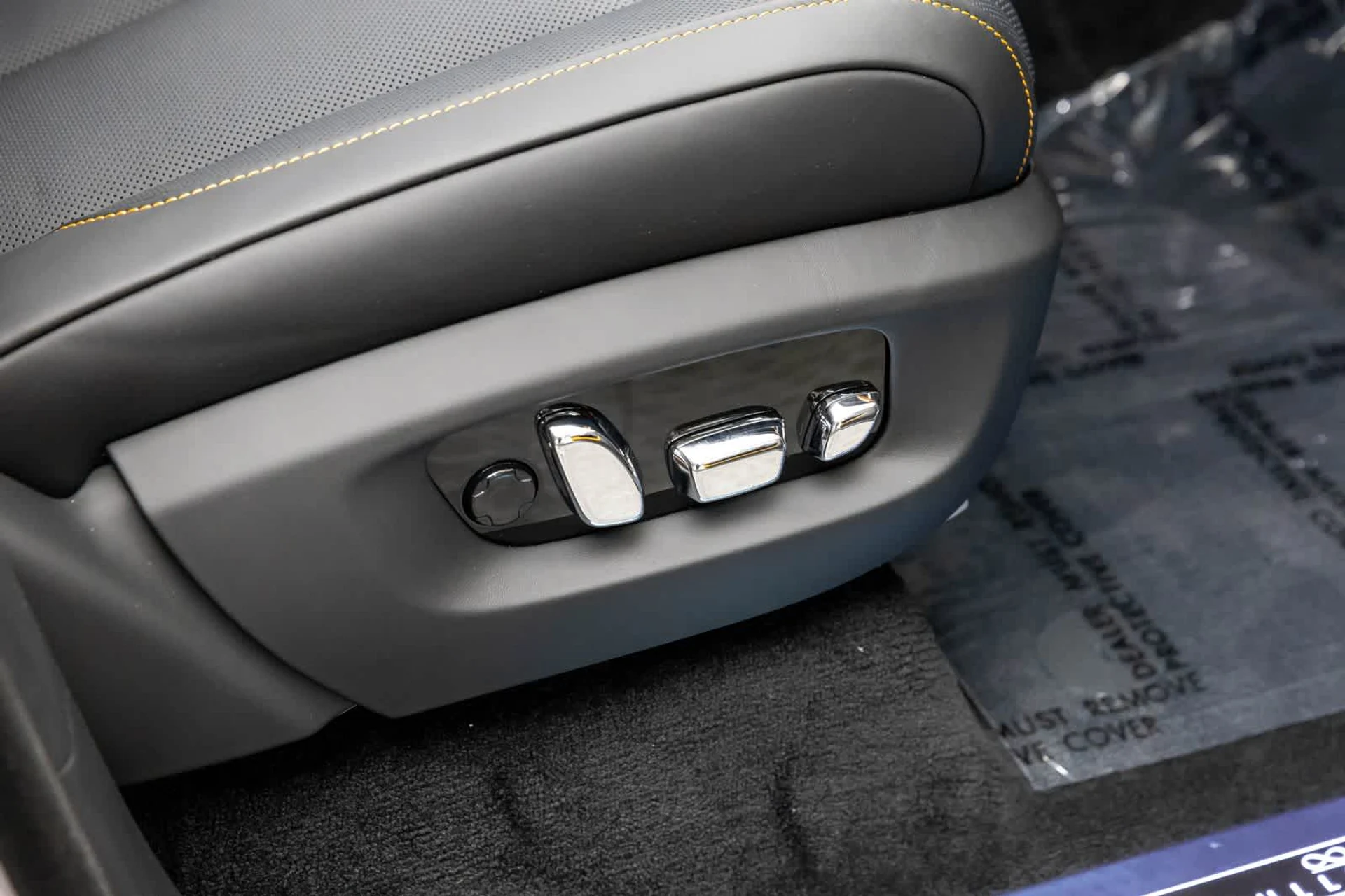 mph052_2087014965_53_ebc207ef07