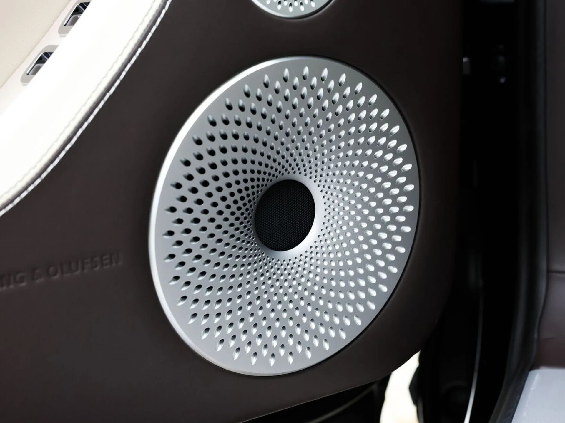 mph052_2100731962_heqh56y6ljedcqzmfhvo7hgmz9ep_e9813d6165