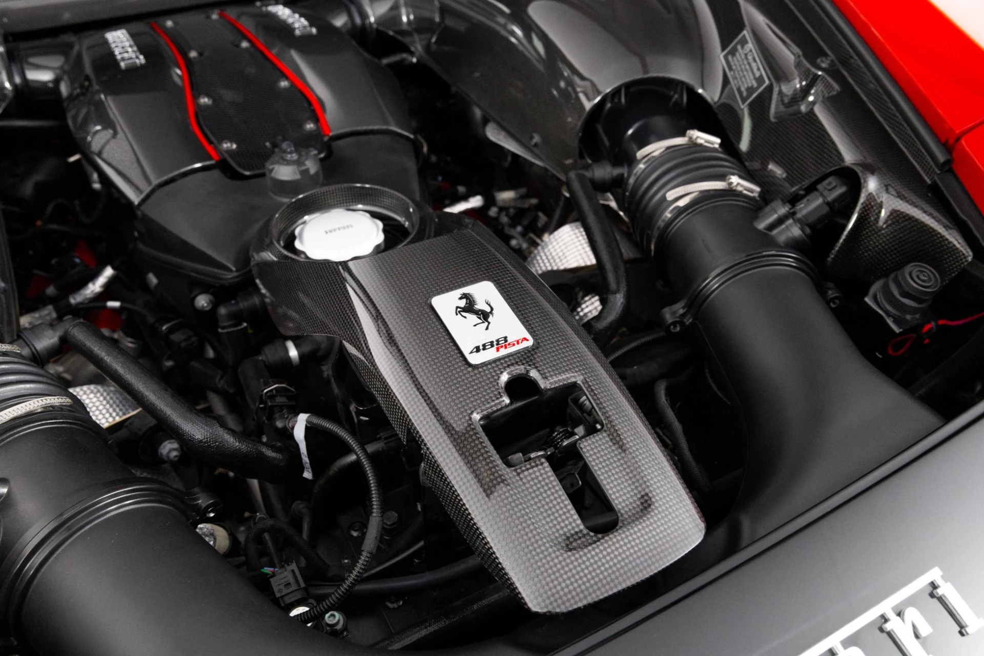 mph052_2118134014_Used_2019_Ferrari_488_Pista_1761352057_c097324b24