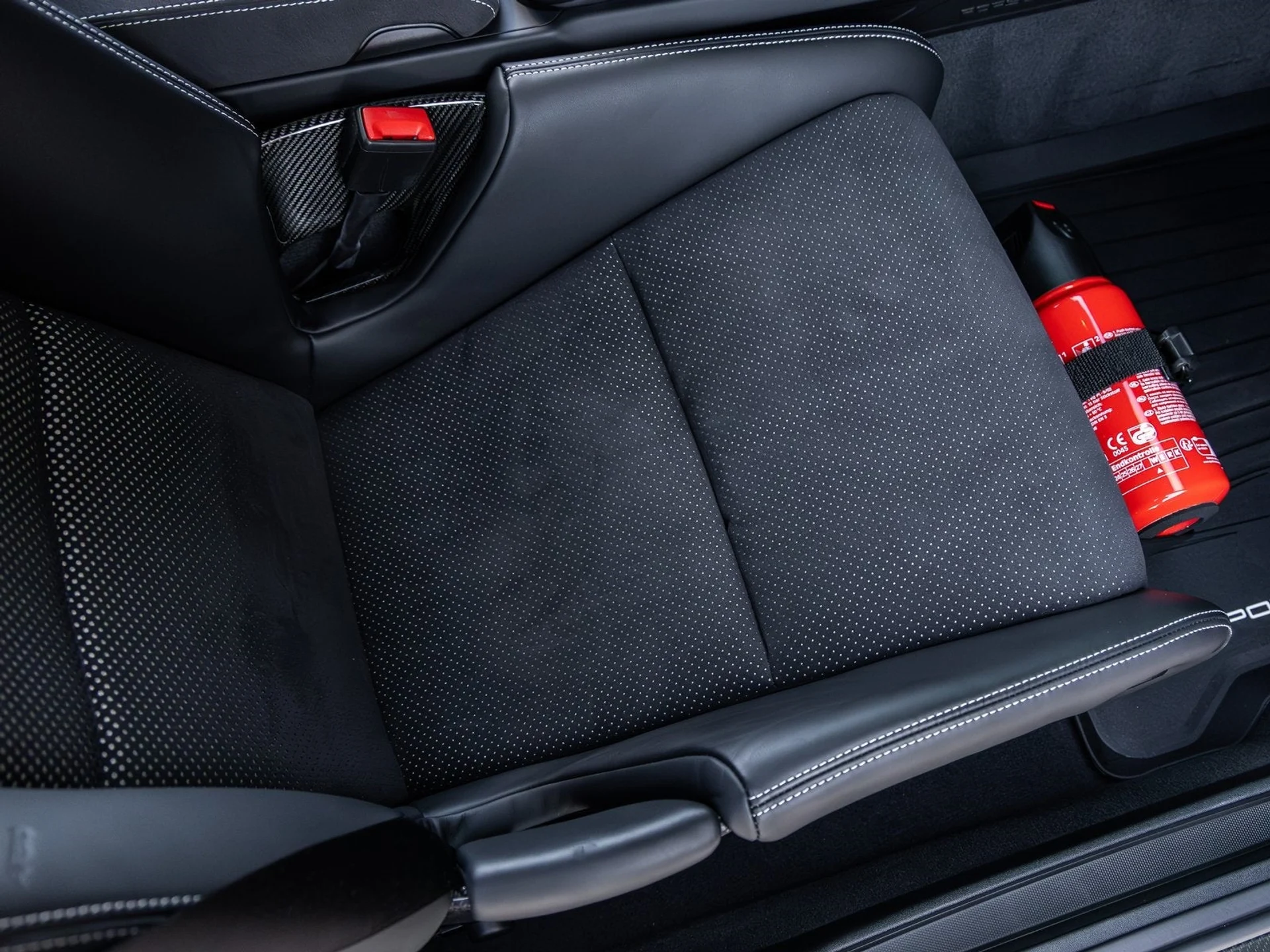 mph052_212837810_53_6a220114c1