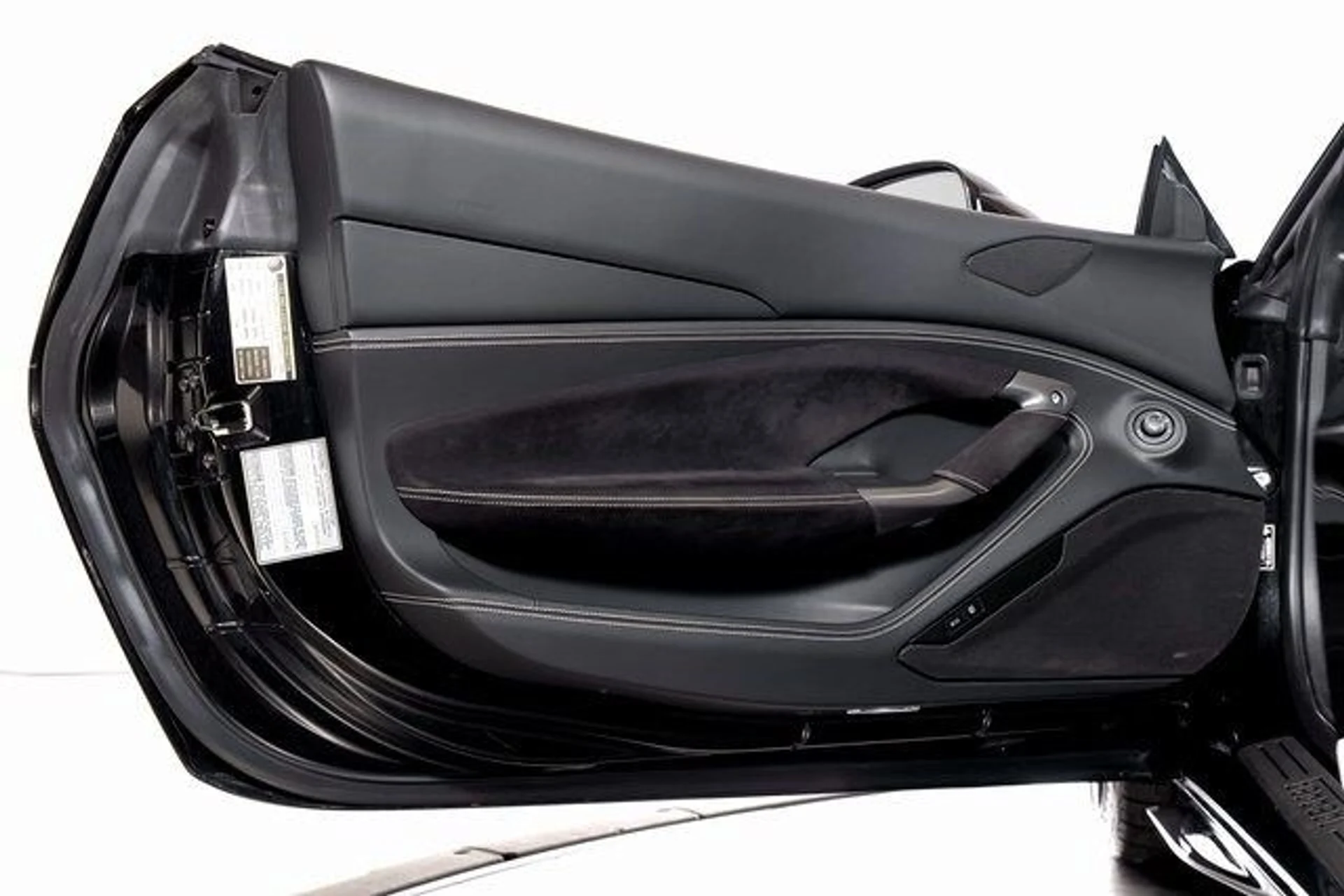 mph052_2134339047_dc8e62d28a7a28f83dd2db5976ab17f5x_6dfe697164