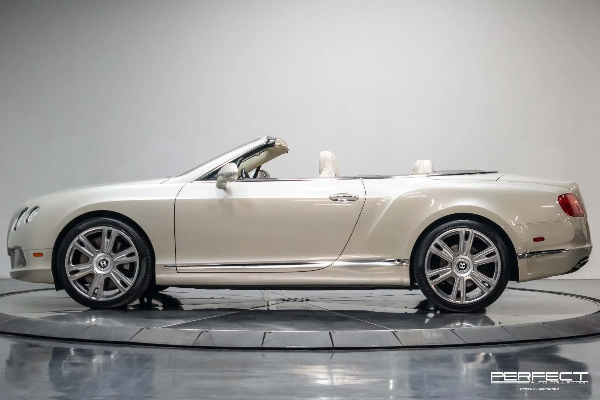 mph052_2137997607_Used_2013_Bentley_Continental_GTC_1715271600_648b6e9c83