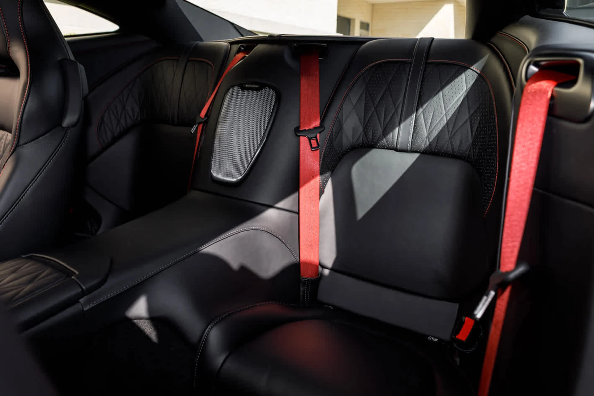 mph052_2140773384_53_13c01f4137