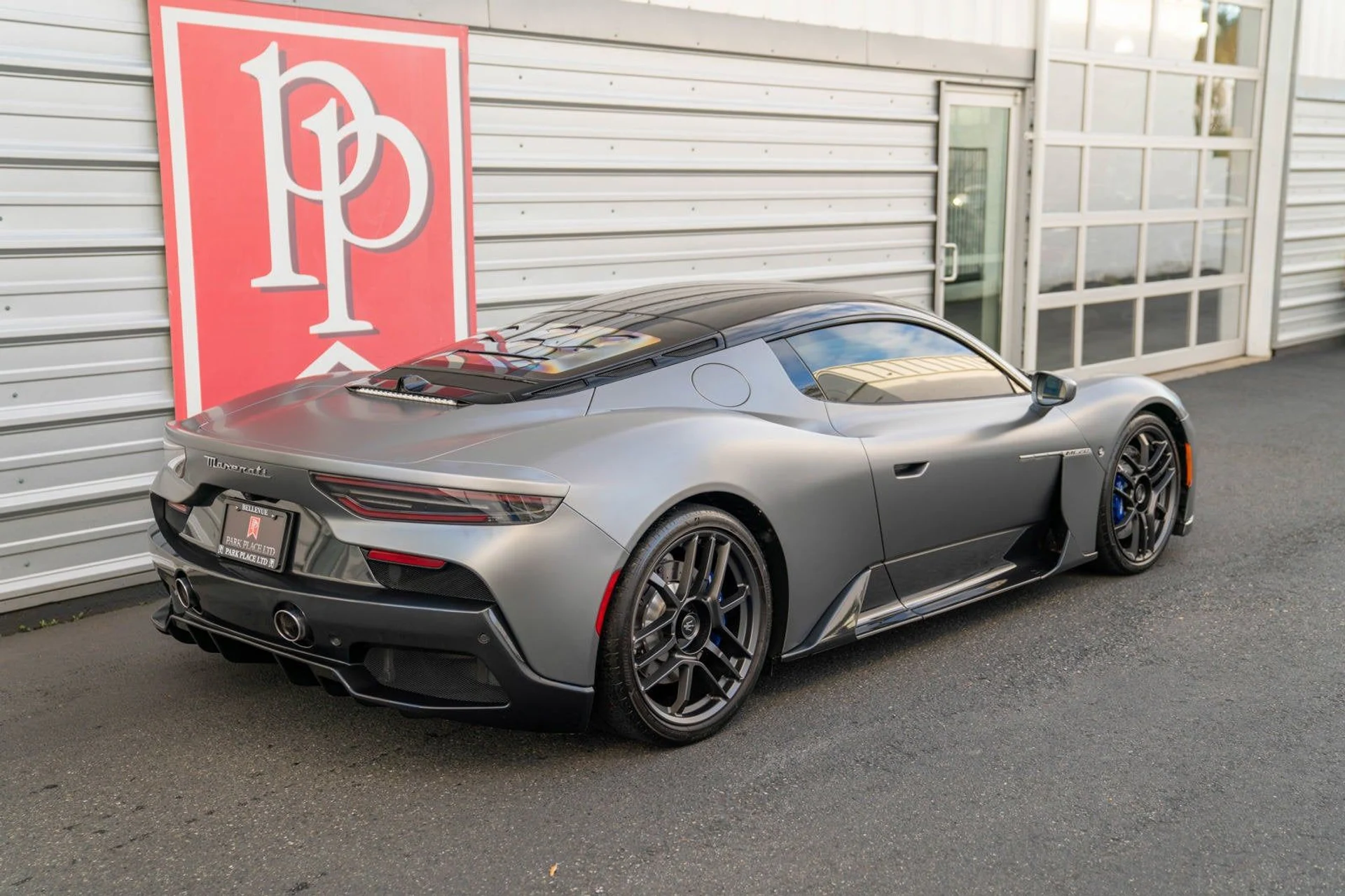 mph052_215989984_53_2c751daac4