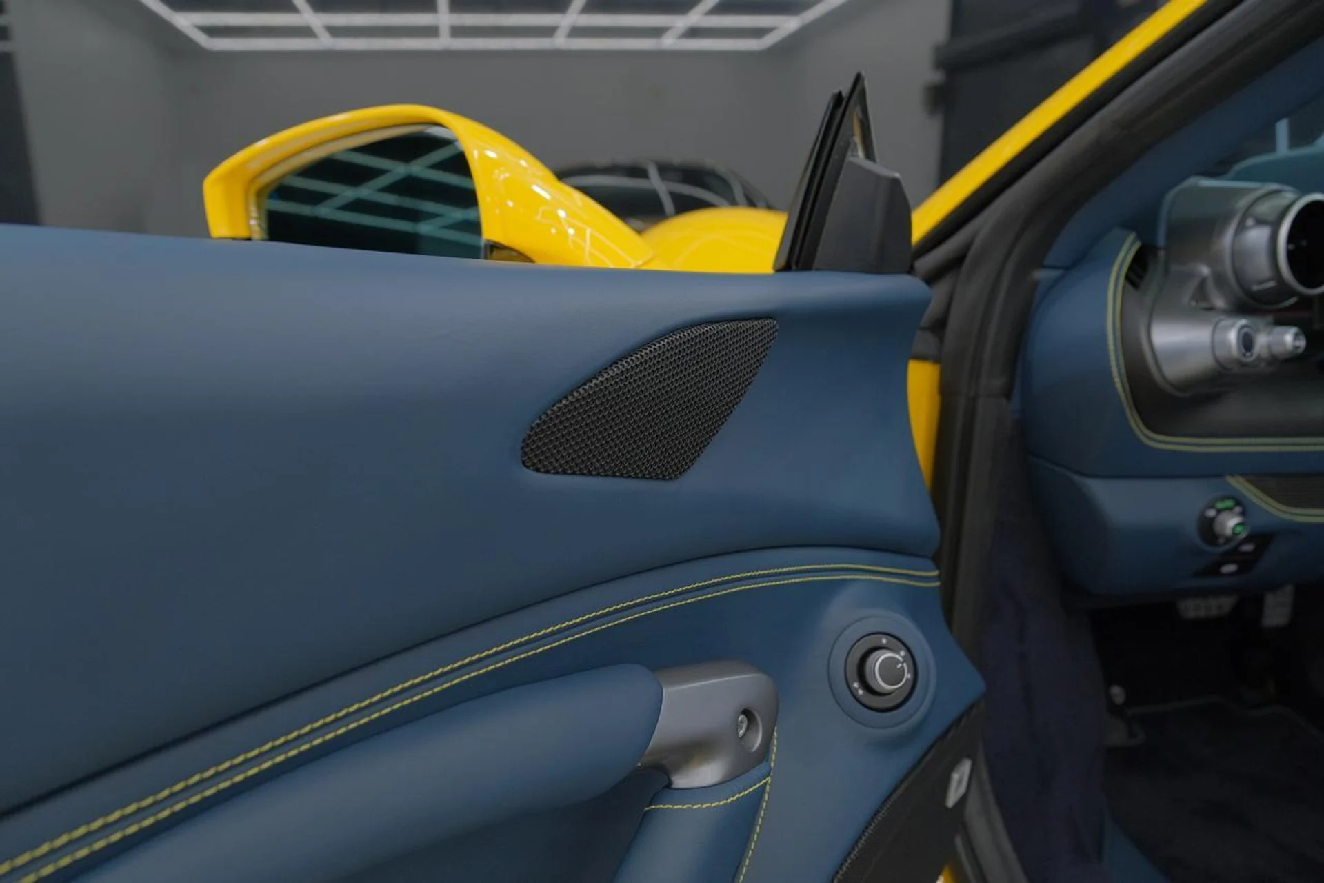 mph052_2179146452_af8d4dfbca2b3b4b1af6093b905361e8_98a707ed75