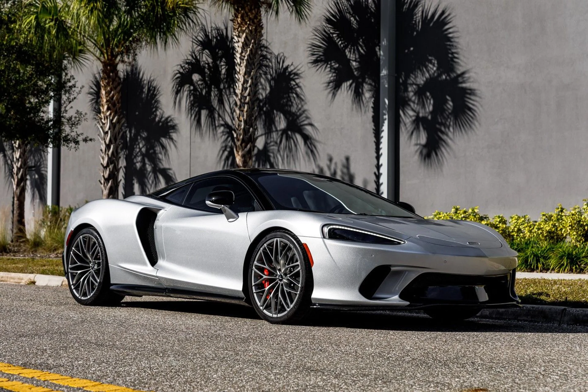 mph052_2188408962_632_p53_l_a786a8b72d